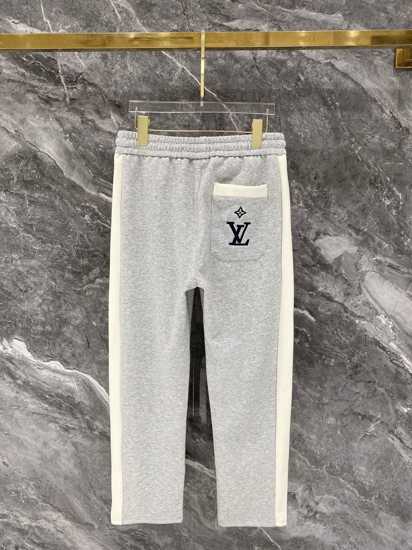 Cheap Louis Vuitton Tracksuits for Men in 226458, $105 USD- [IB226458] - Replica Louis Vuitton Tracksuits for Men
