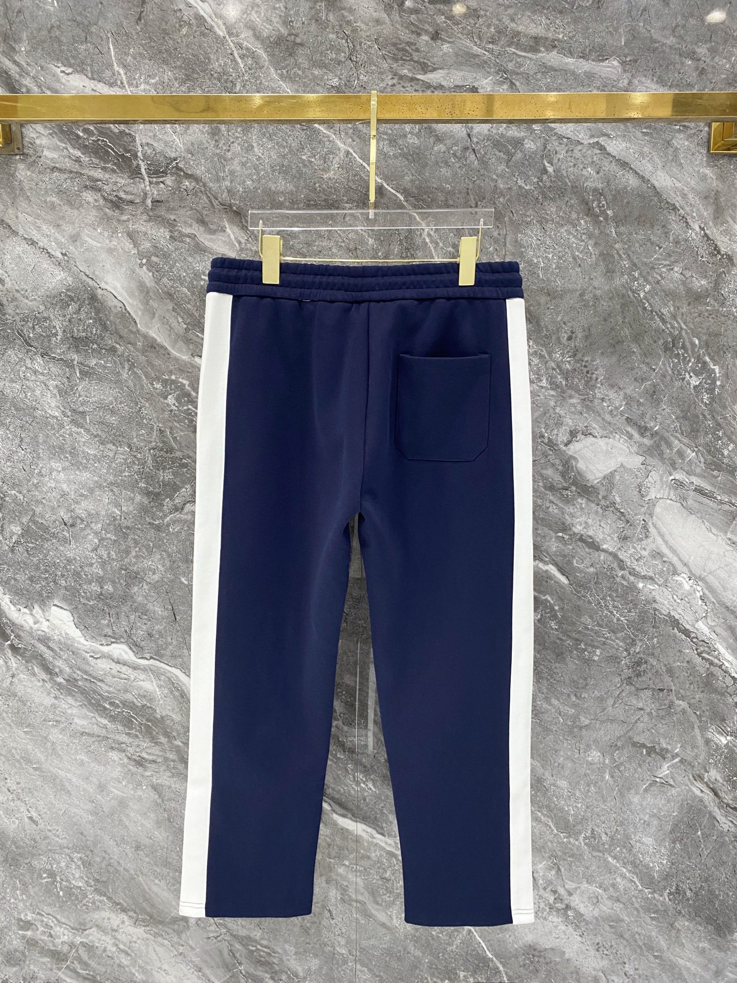 Cheap Louis Vuitton Tracksuits for Men in 226462, $105 USD- [IB226462] - Replica Louis Vuitton Tracksuits for Men
