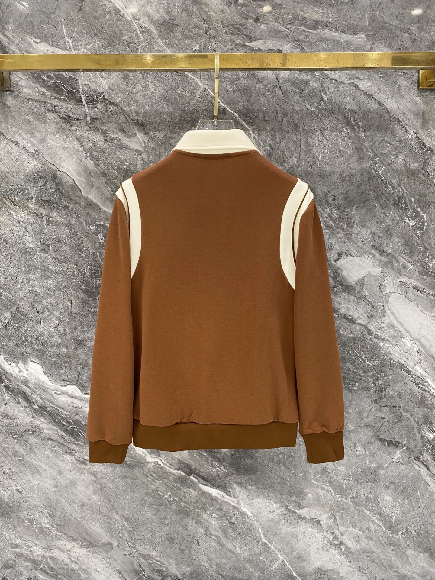 Cheap Louis Vuitton Tracksuits for Men in 226463, $105 USD- [IB226463] - Replica Louis Vuitton Tracksuits for Men