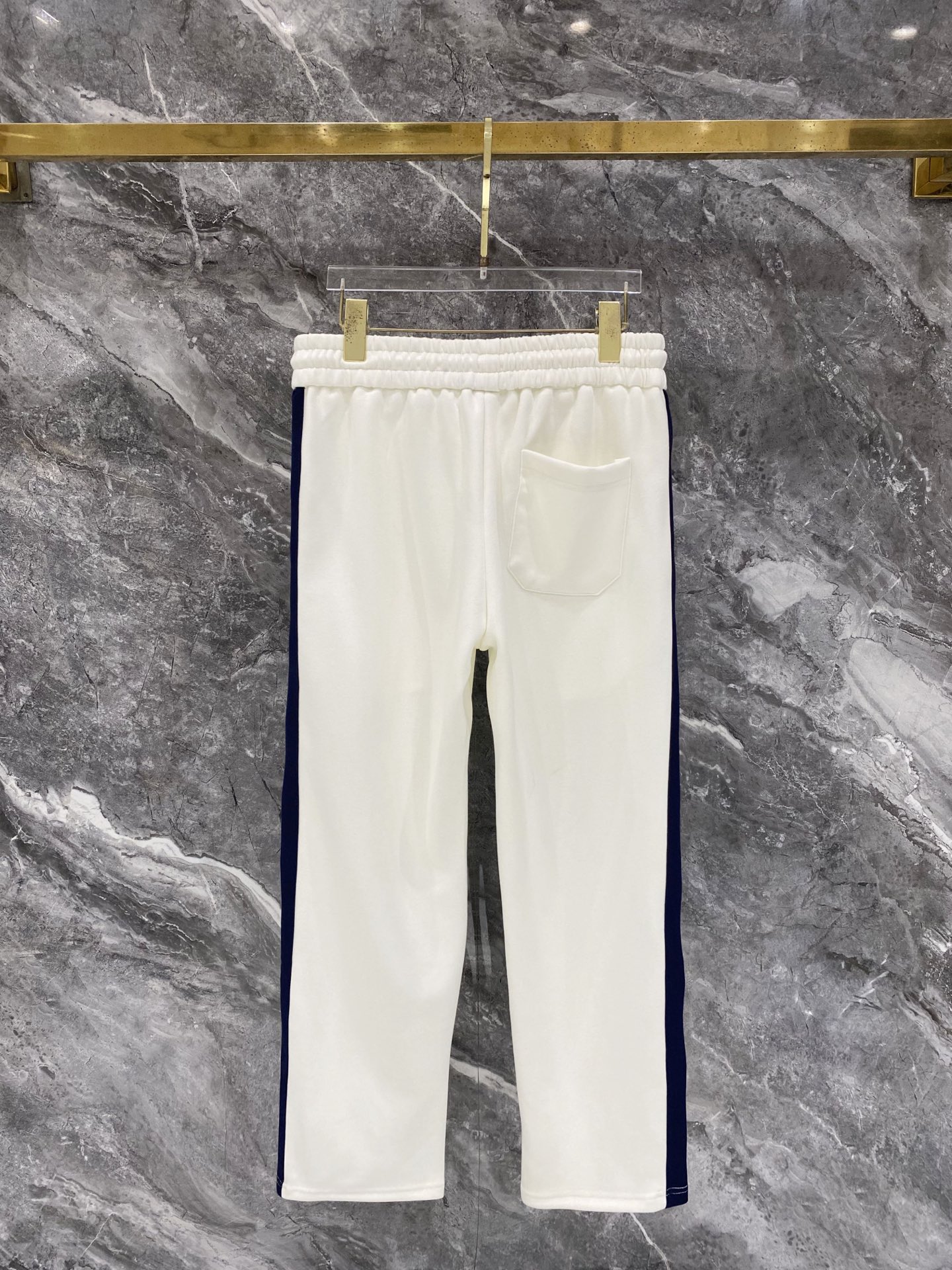 Cheap Louis Vuitton Tracksuits for Men in 226465, $105 USD- [IB226465] - Replica Louis Vuitton Tracksuits for Men