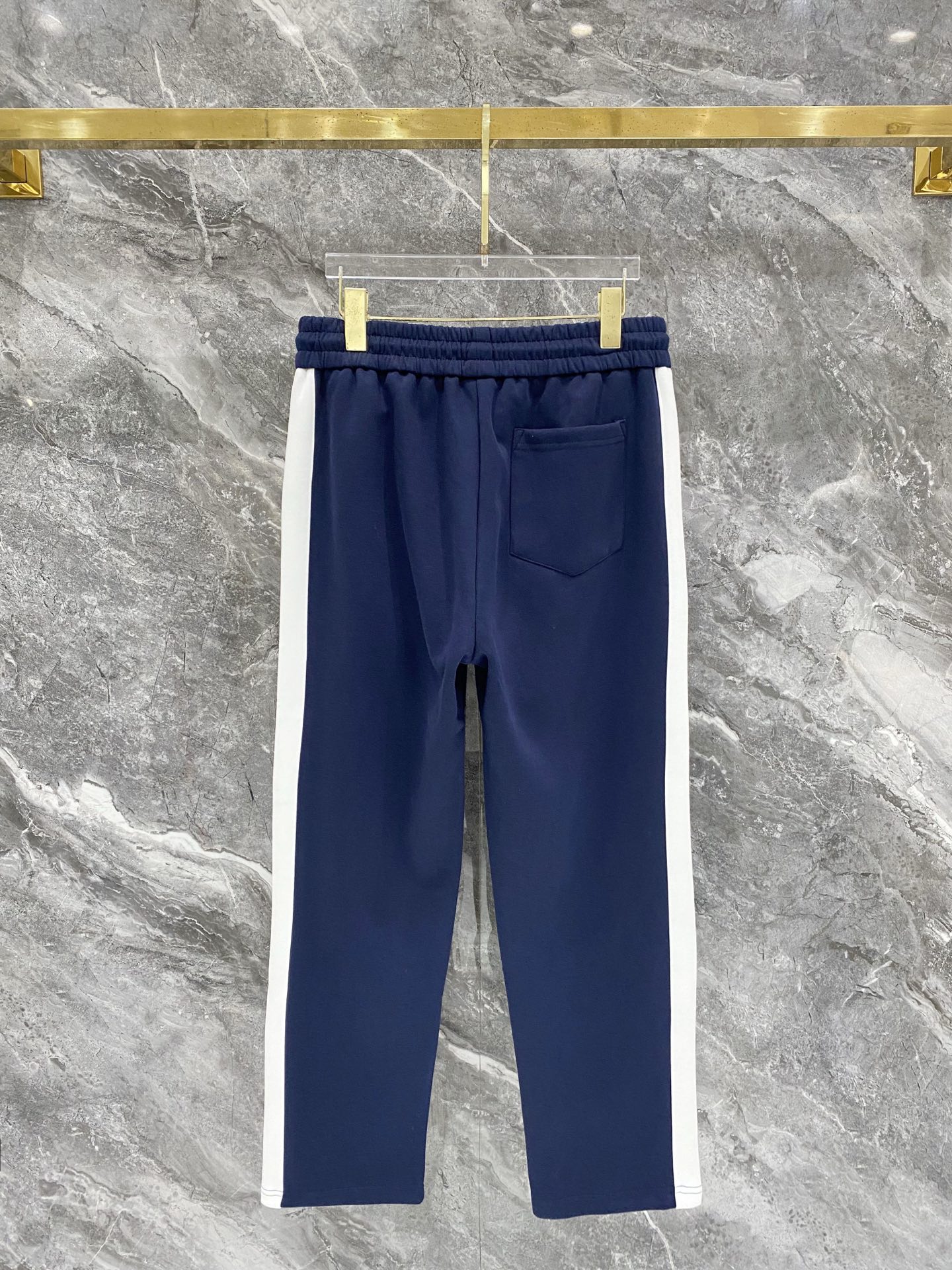 Cheap Louis Vuitton Tracksuits for Men in 226470, $105 USD- [IB226470] - Replica Louis Vuitton Tracksuits for Men