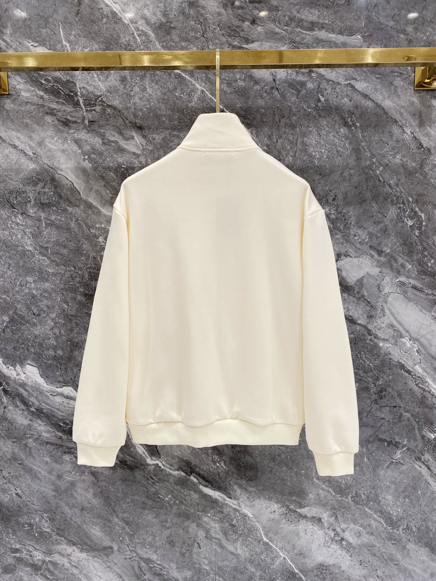 Cheap Louis Vuitton Tracksuits for Men in 226472, $105 USD- [IB226472] - Replica Louis Vuitton Tracksuits for Men