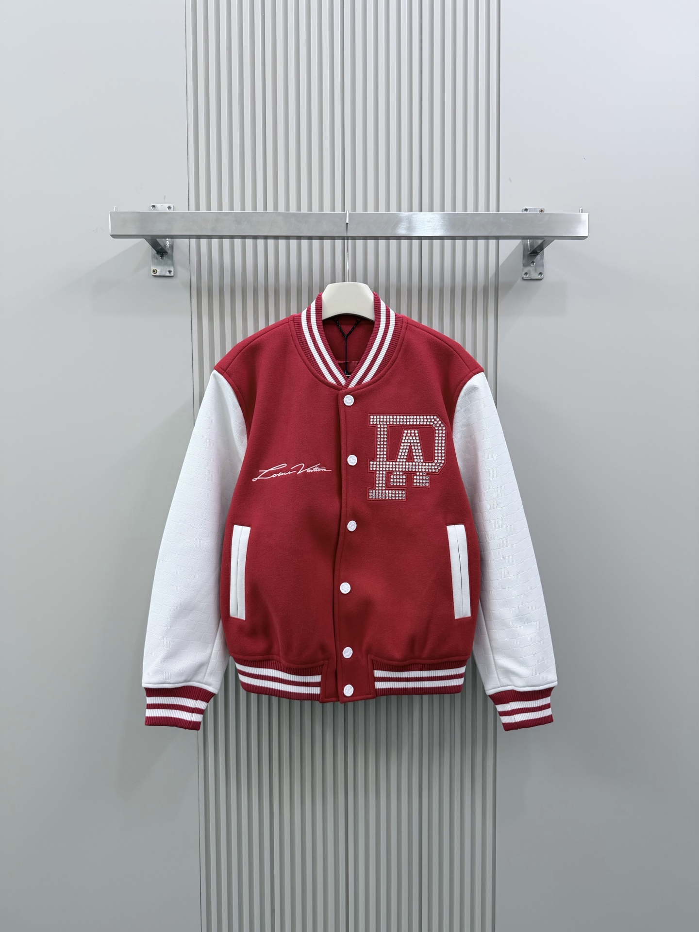 Cheap Louis Vuitton Thin Jackets For Men in 226487, $105 USD- [IB226487] - Replica Louis Vuitton Thin Jackets For Men