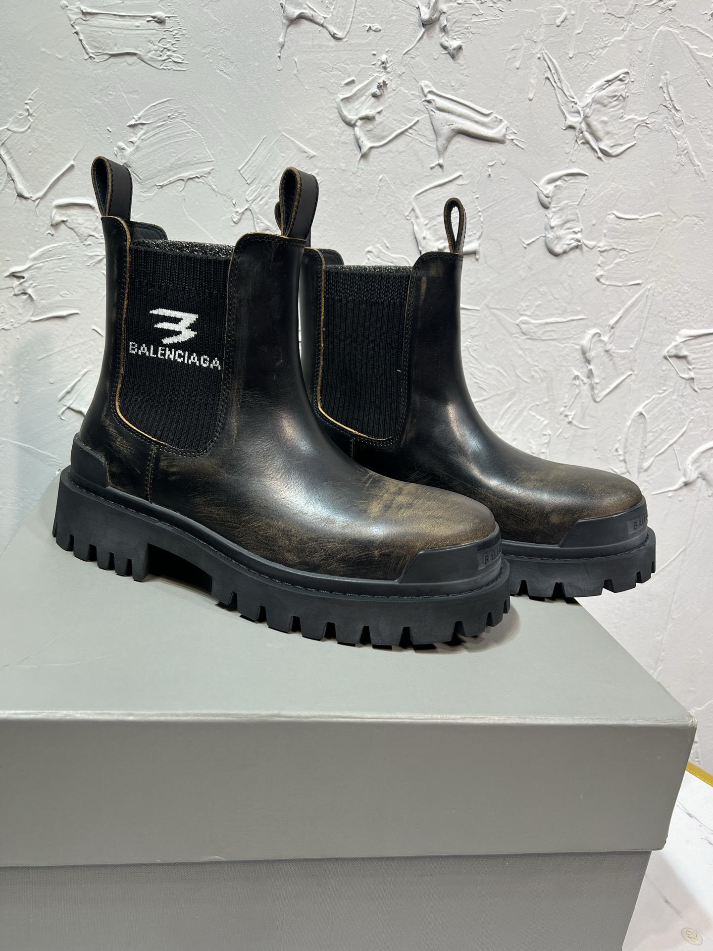 Cheap Balenciaga Boots For Men in 226582, $120 USD- [IB226582] - Replica Balenciaga Boots For Men