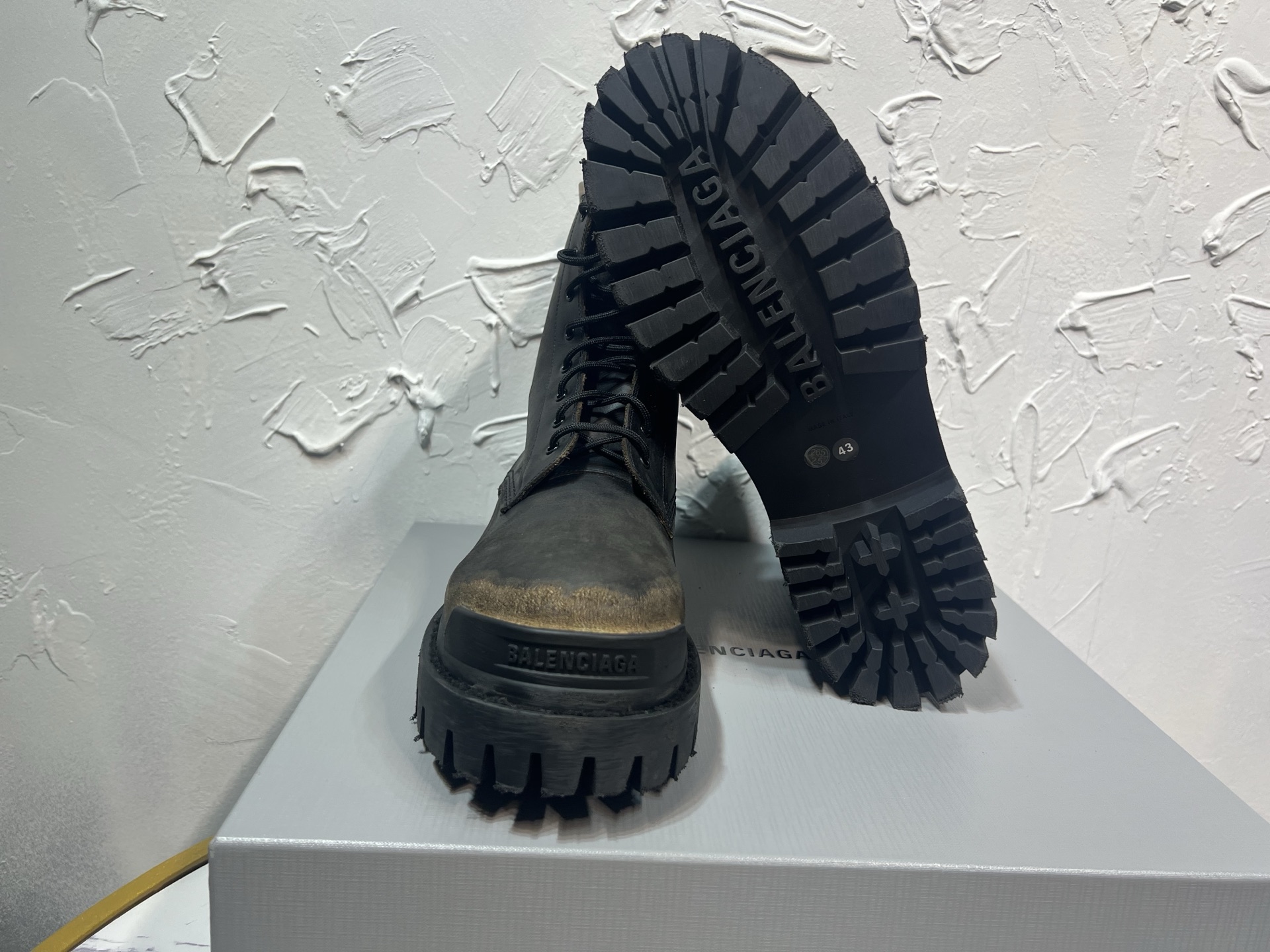 Cheap Balenciaga Boots For Men in 226592, $120 USD- [IB226592] - Replica Balenciaga Boots For Men