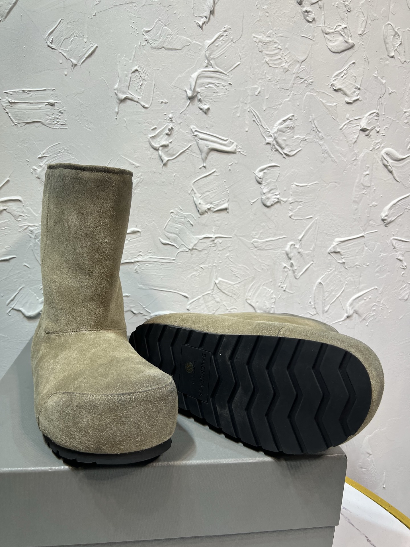 Cheap Balenciaga Boots For Men in 226593, $120 USD- [IB226593] - Replica Balenciaga Boots For Men