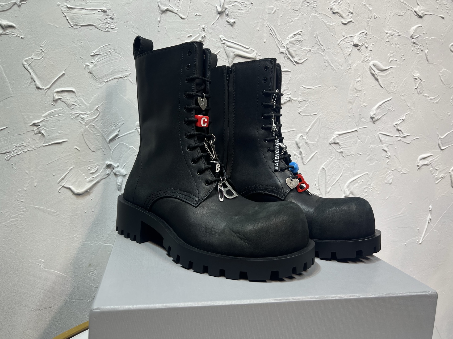 Cheap Balenciaga Boots For Men in 226595, $130 USD- [IB226595] - Replica Balenciaga Boots For Men