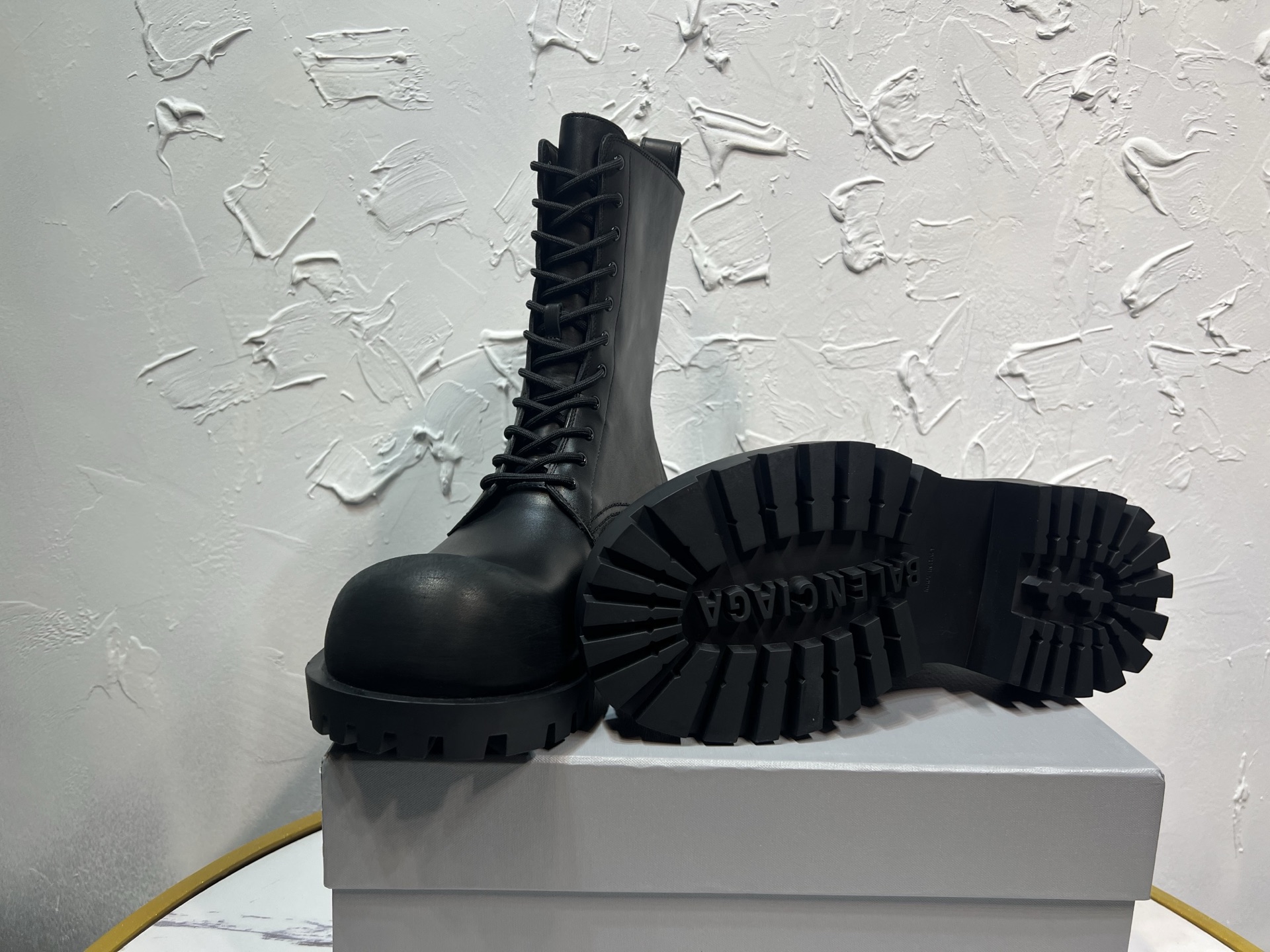 Cheap Balenciaga Boots For Men in 226596, $130 USD- [IB226596] - Replica Balenciaga Boots For Men