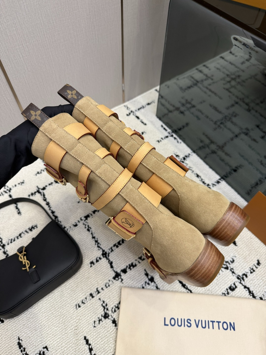 Cheap Louis Vuitton Boots For Women in 226633, $135 USD- [IB226633] - Replica Louis Vuitton Boots For Women