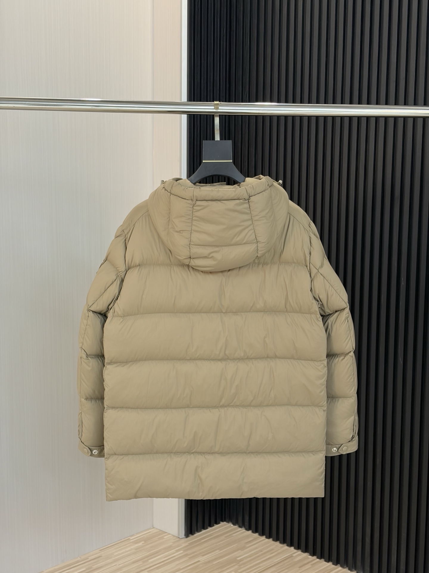 Cheap Moncle Thick Coats For Women in 226824, $160 USD- [IB226824] - Replica Moncle Thick Coats For Women
