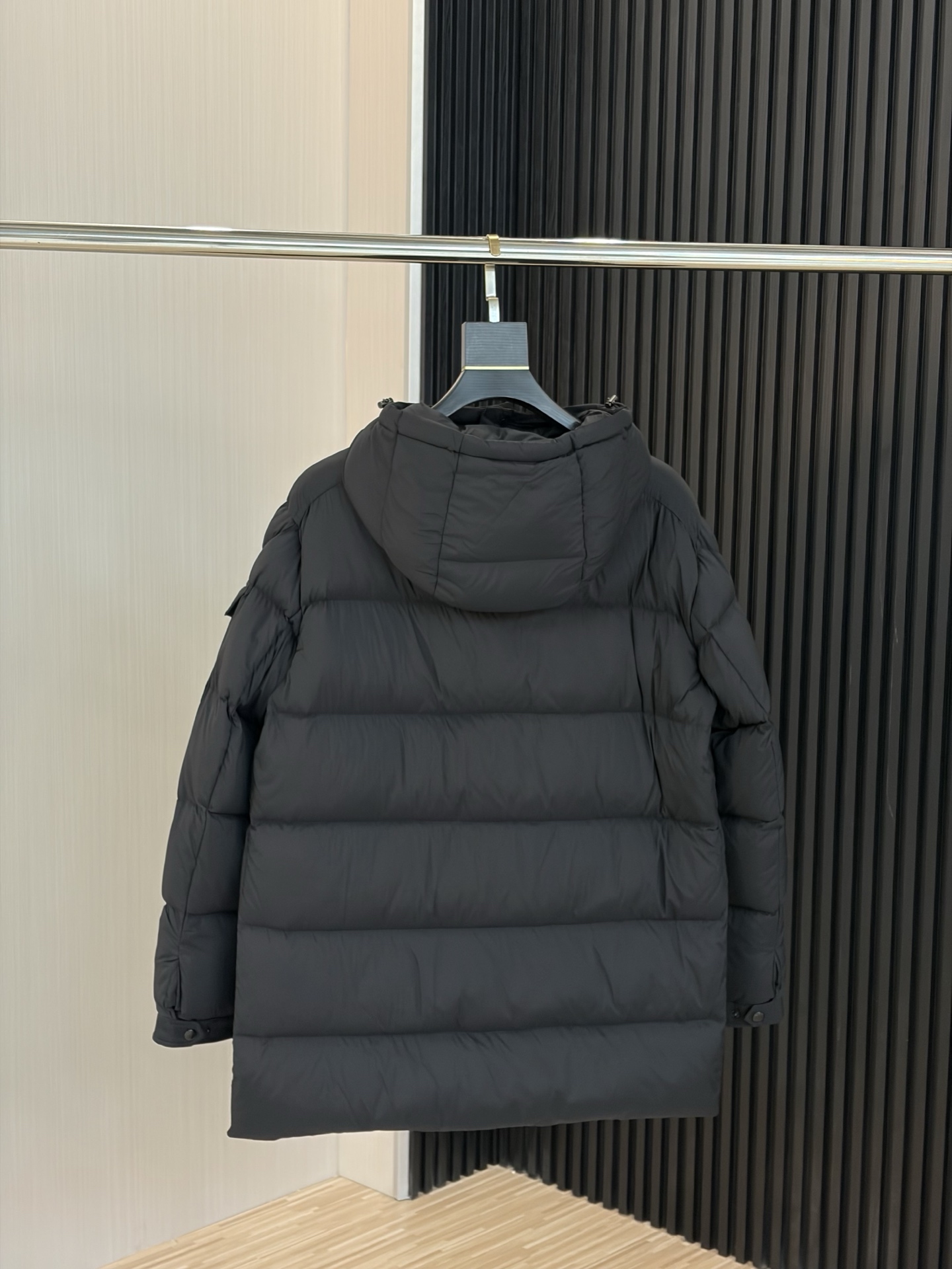 Cheap Moncle Thick Coats For Women in 226825, $160 USD- [IB226825] - Replica Moncle Thick Coats For Women