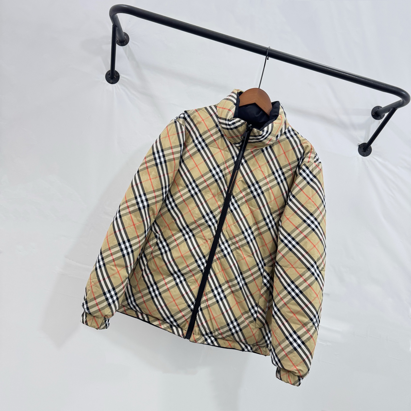 Cheap Burberry Trench Coats For Men in 226841, $160 USD- [IB226841] - Replica Burberry Trench Coats For Men