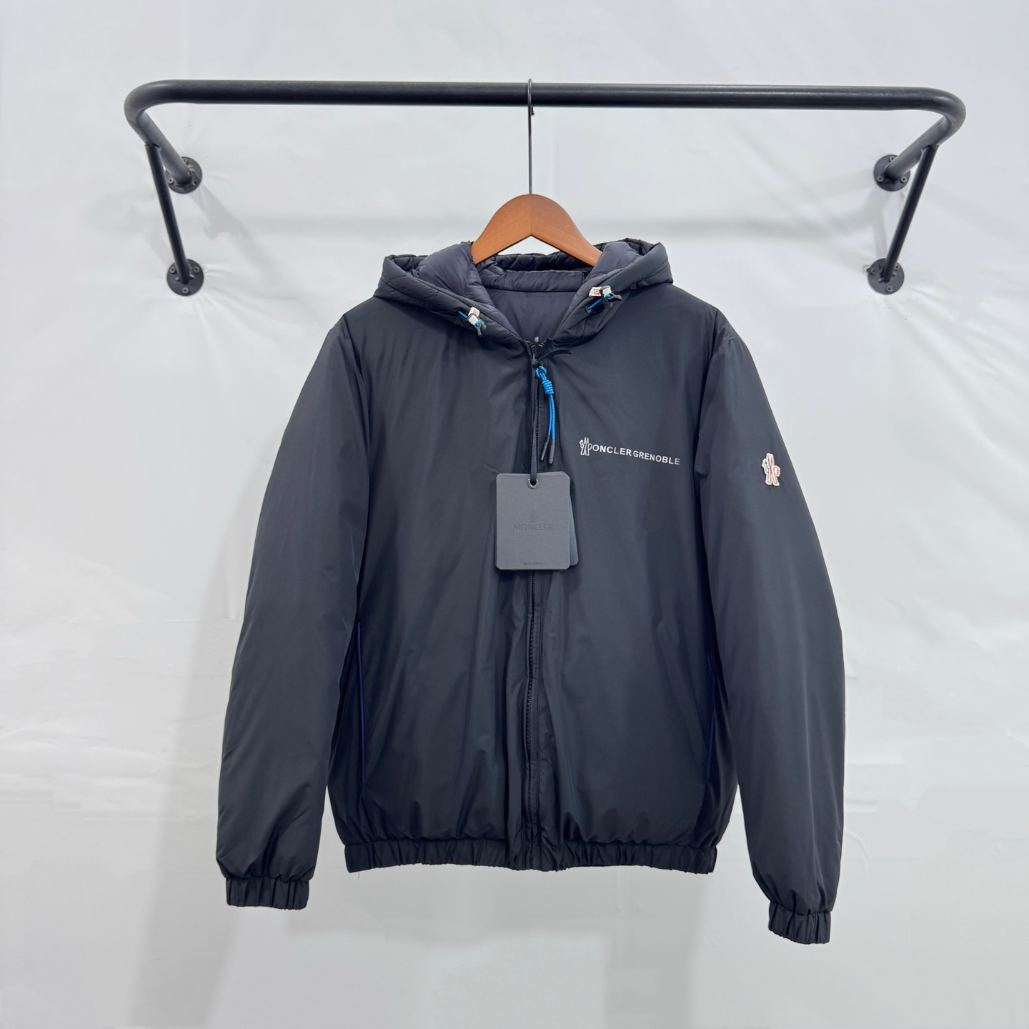 Cheap Moncle Thick Coats For Women in 226843, $160 USD- [IB226843] - Replica Moncle Thick Coats For Women