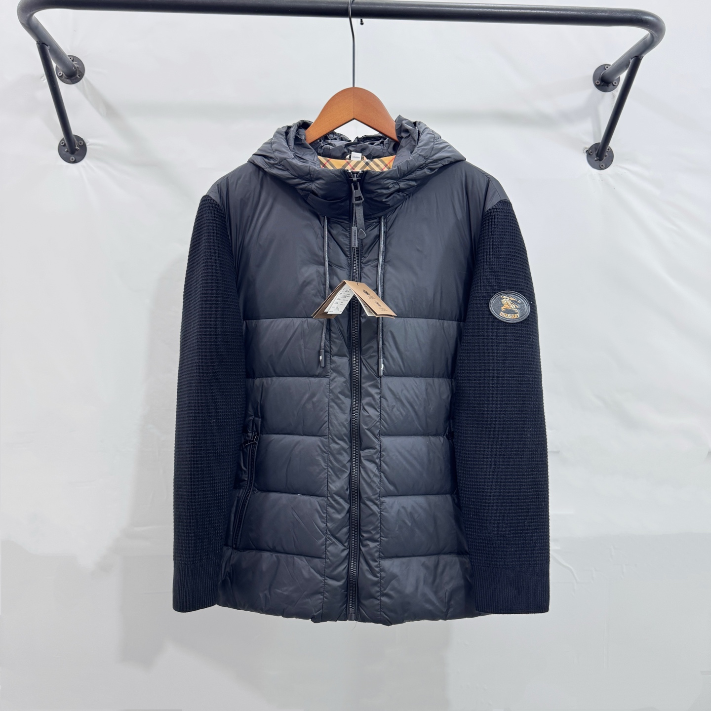 Cheap Burberry Trench Coats For Men in 226850, $135 USD- [IB226850] - Replica Burberry Trench Coats For Men