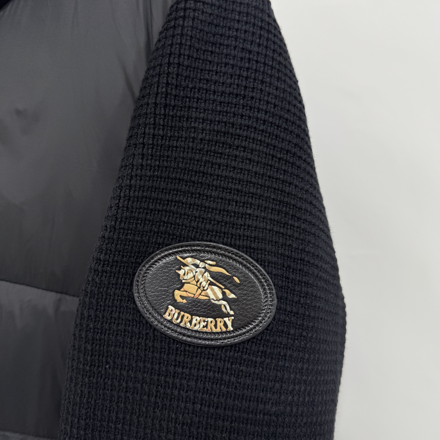 Cheap Burberry Trench Coats For Men in 226850, $135 USD- [IB226850] - Replica Burberry Trench Coats For Men