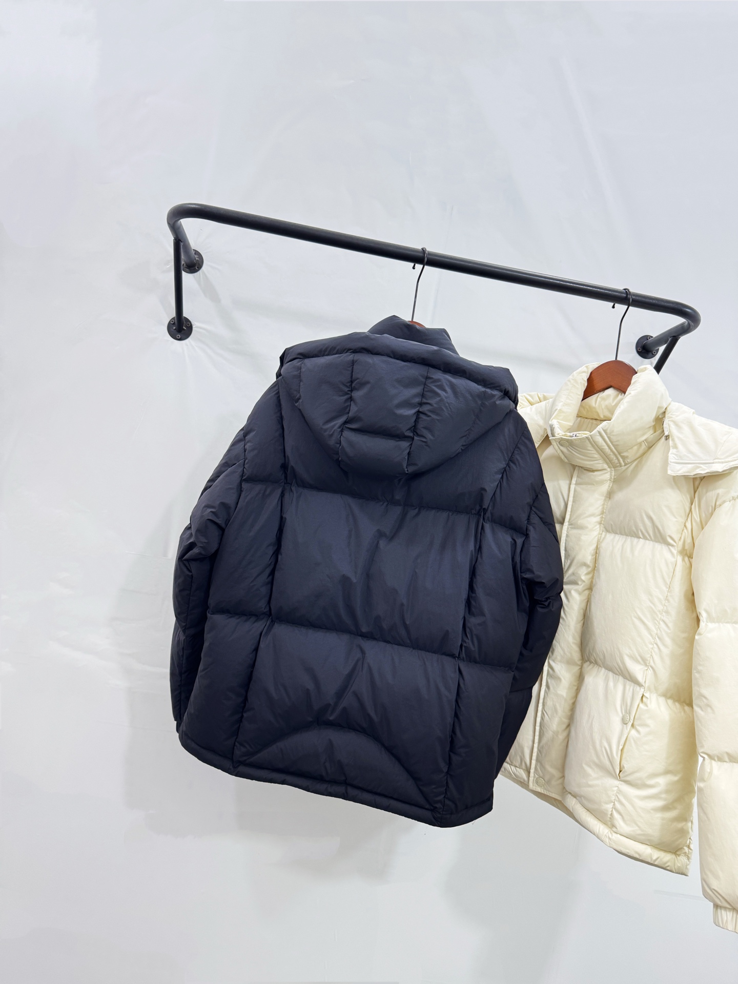 Cheap Moncle Thick Coats For Women in 226861, $150 USD- [IB226861] - Replica Moncle Thick Coats For Women