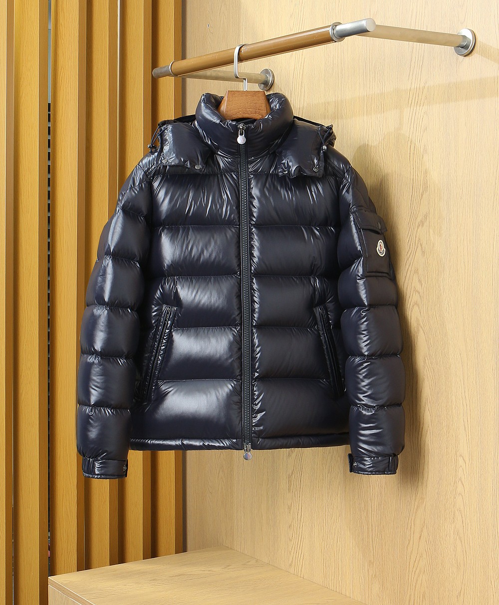 Cheap Moncle Thick Coats For Men in 226897, $145 USD- [IB226897] - Replica Moncle Thick Coats For Men