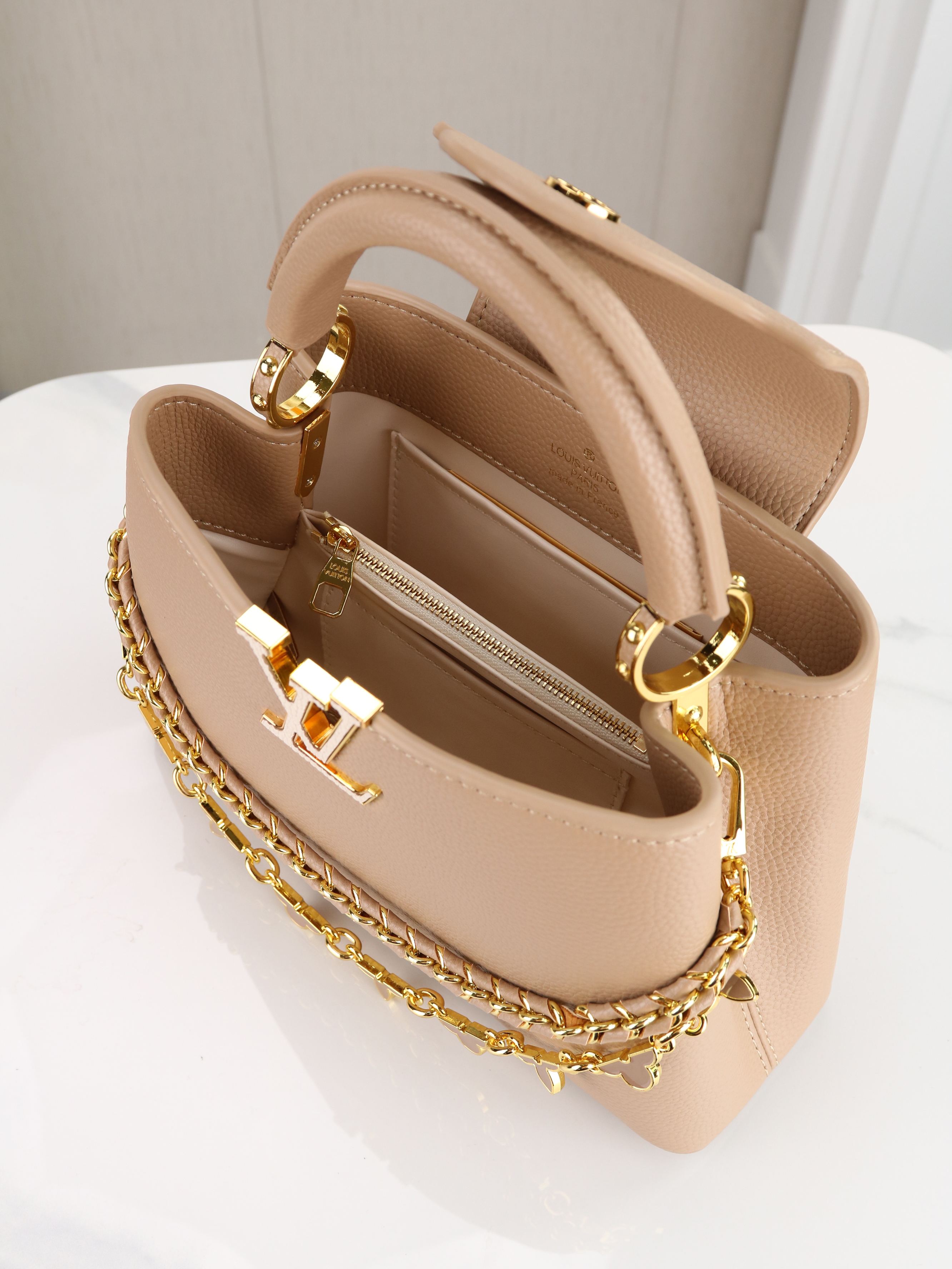 Cheap Louis Vuitton AAA Quality Handbags in 226995, $95 USD- [IB226995] - Replica Louis Vuitton AAA Quality Handbags