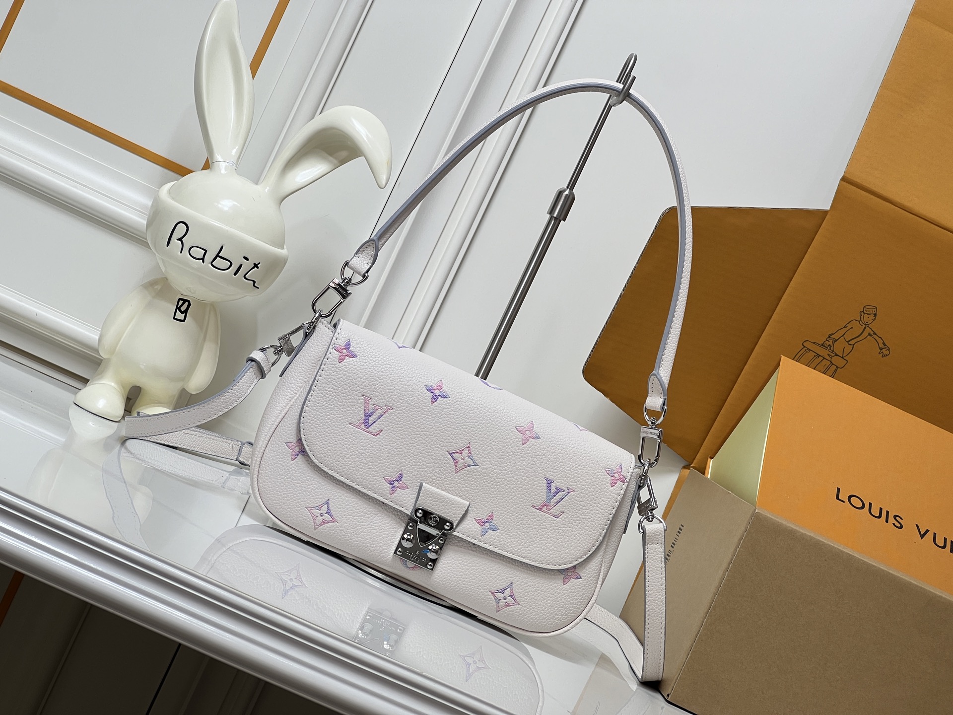 Cheap Louis Vuitton Handbags in 226999, $50 USD- [IB226999] - Replica Louis Vuitton Handbags