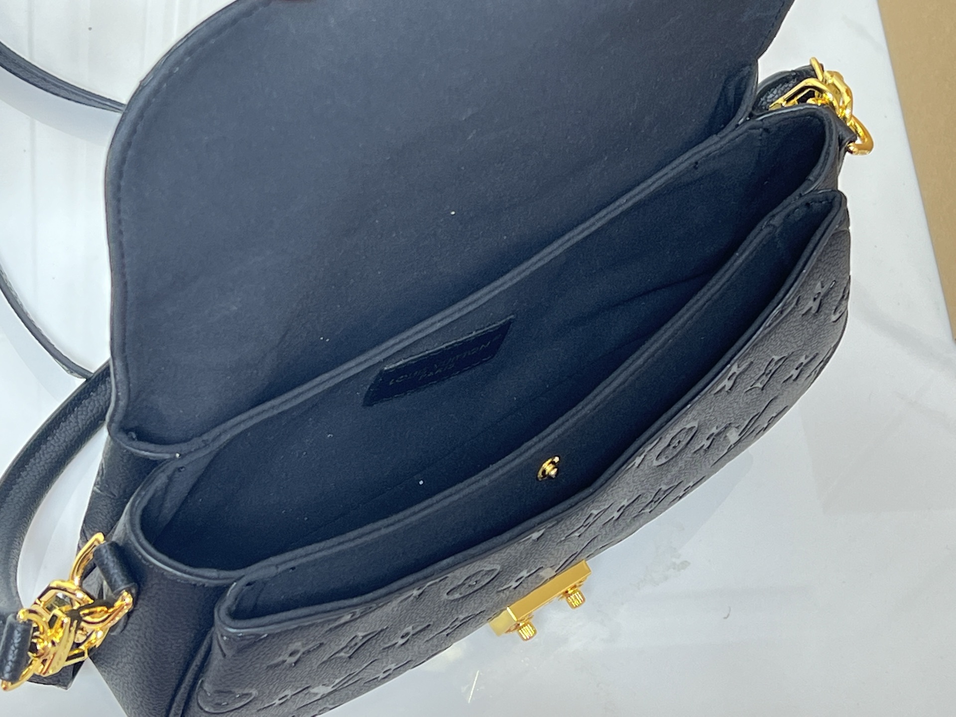 Cheap Louis Vuitton Handbags in 227001, $50 USD- [IB227001] - Replica Louis Vuitton Handbags