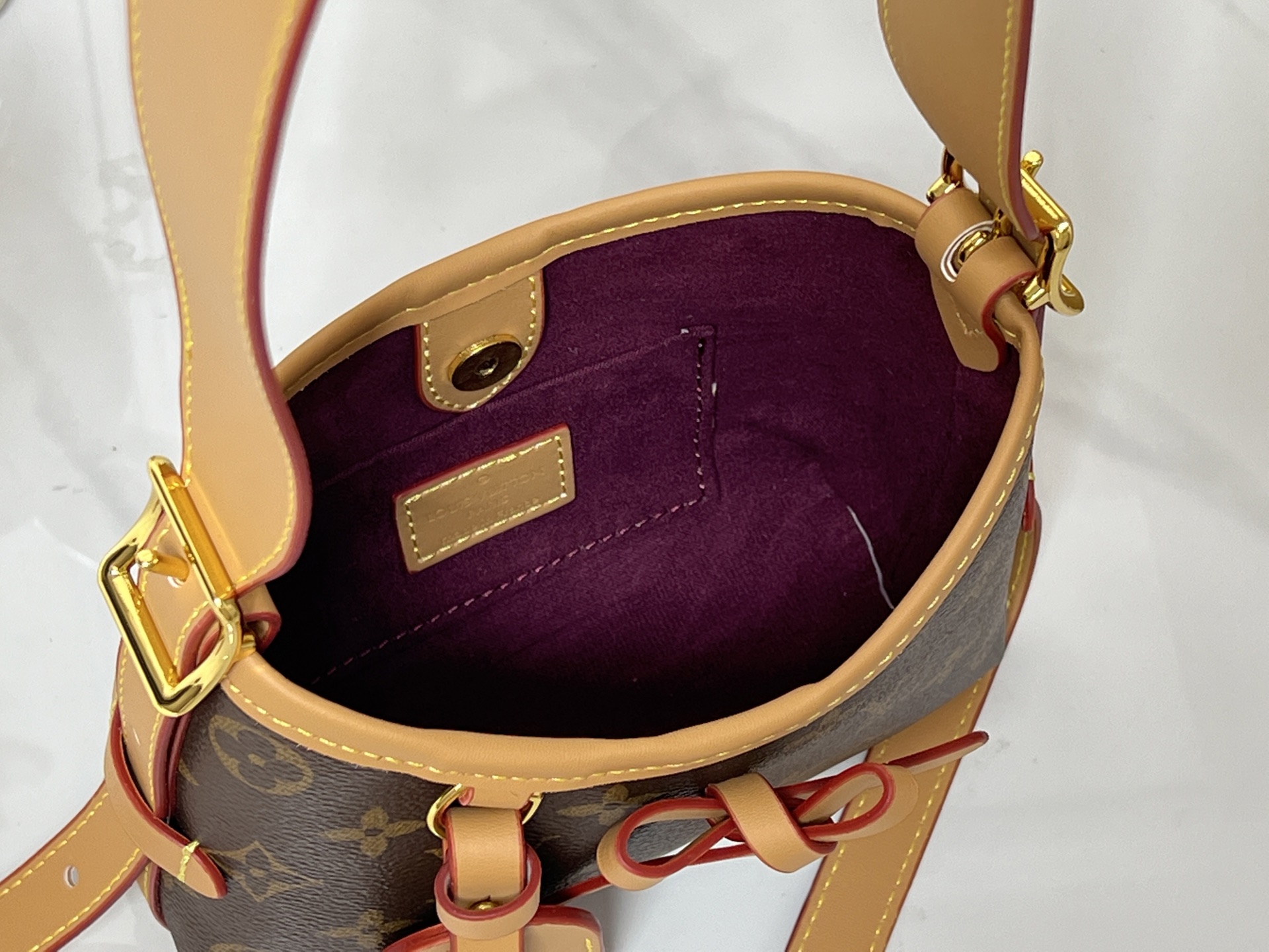 Cheap Louis Vuitton Handbags in 227003, $50 USD- [IB227003] - Replica Louis Vuitton Handbags