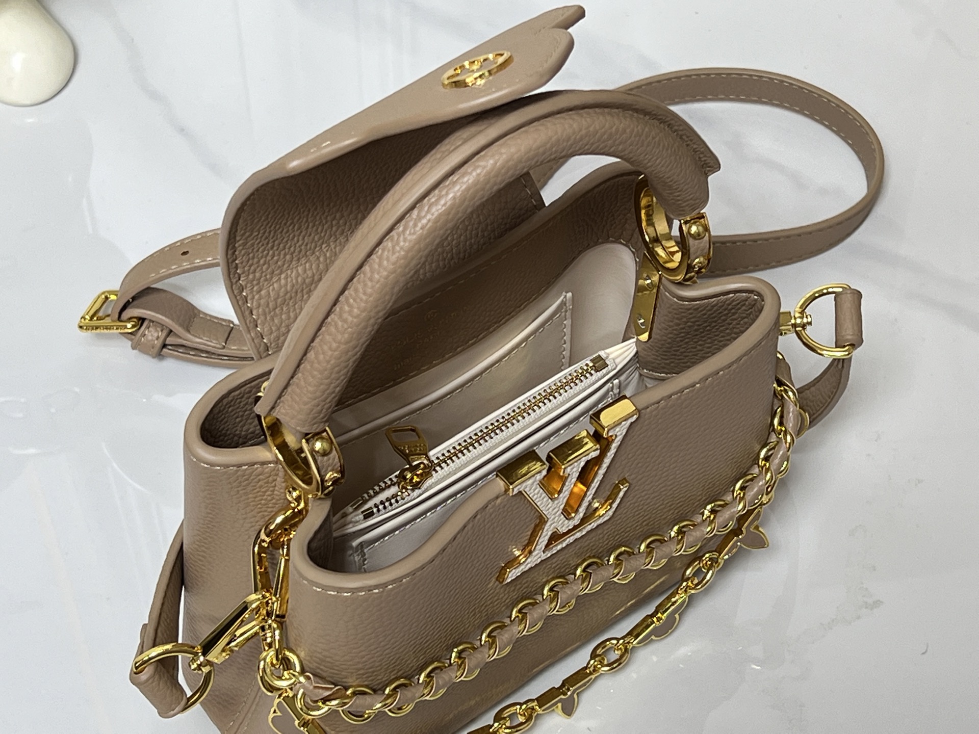 Cheap Louis Vuitton AAA Quality Handbags in 227010, $95 USD- [IB227010] - Replica Louis Vuitton AAA Quality Handbags