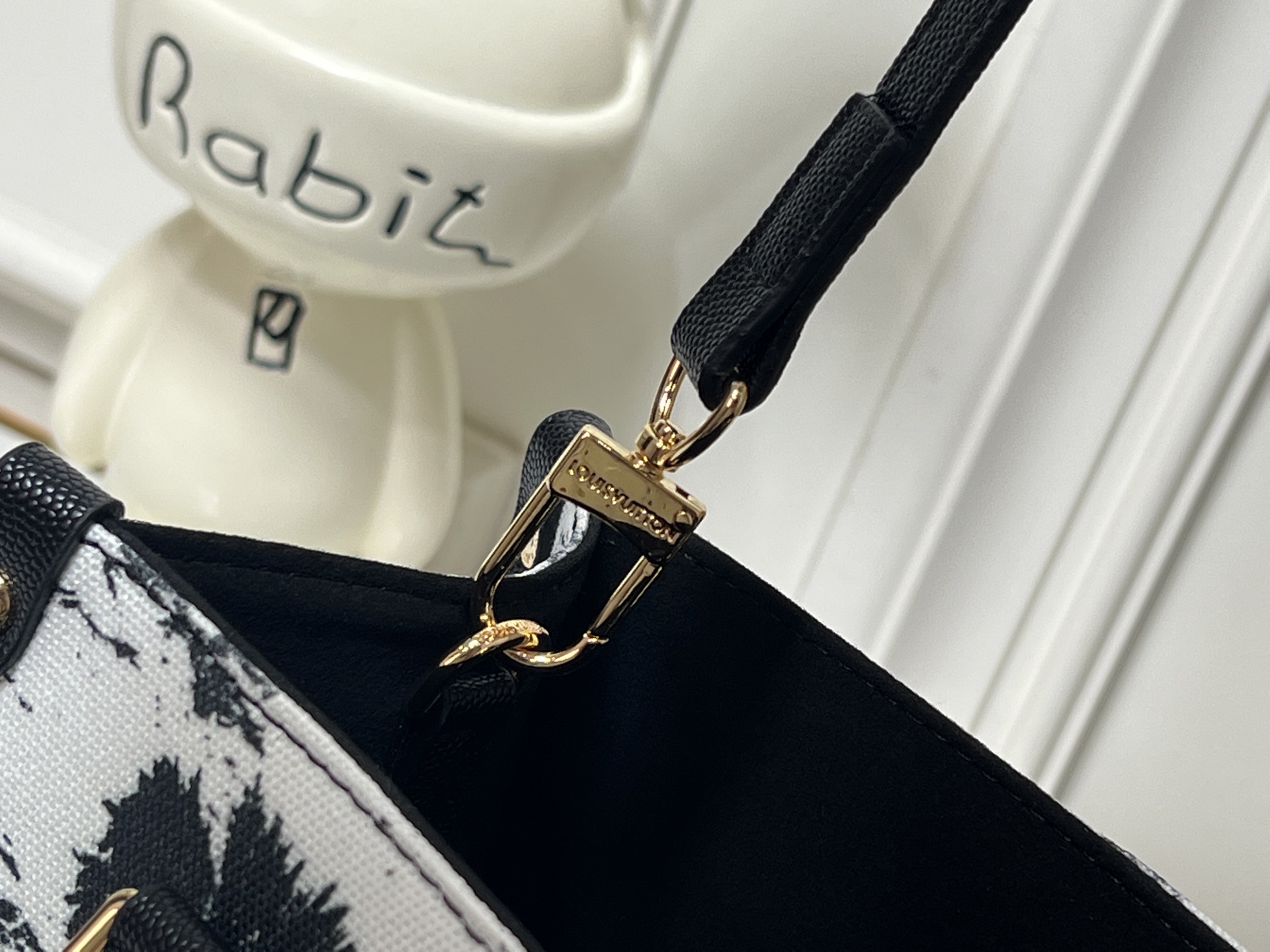 Cheap Louis Vuitton AAA Mini Shoulder Bags in 227018, $95 USD- [IB227018] - Replica Louis Vuitton AAA Mini Shoulder Bags