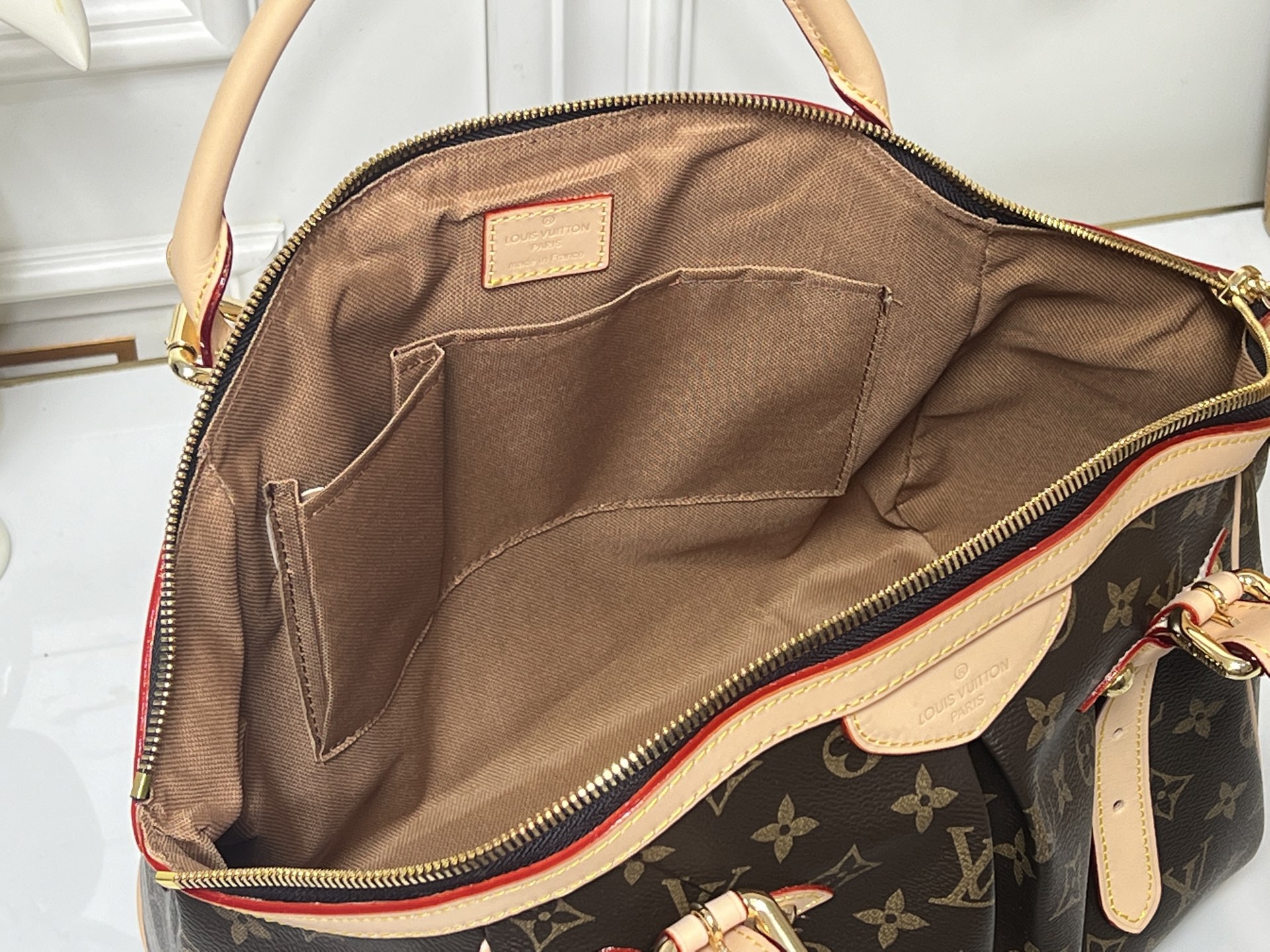 Cheap Louis Vuitton AAA Quality Handbags in 227020, $150 USD- [IB227020] - Replica Louis Vuitton AAA Quality Handbags