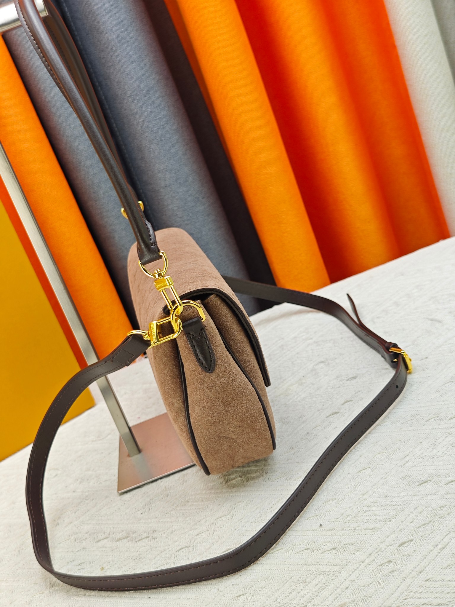 Cheap Louis Vuitton AAA Quality Handbags in 227021, $75 USD- [IB227021] - Replica Louis Vuitton AAA Quality Handbags