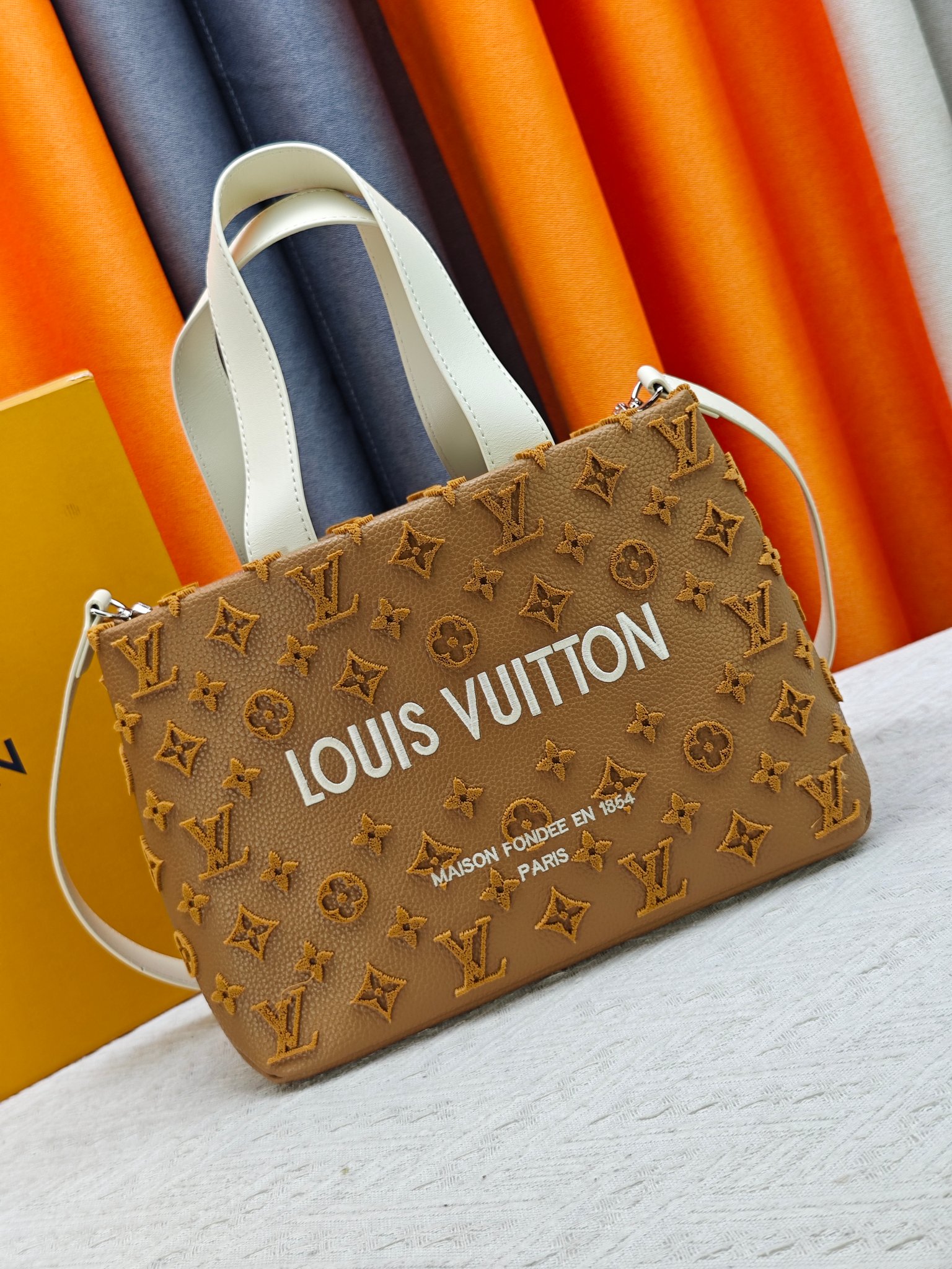 Cheap Louis Vuitton AAA Quality Handbags in 227031, $105 USD- [IB227031] - Replica Louis Vuitton AAA Quality Handbags