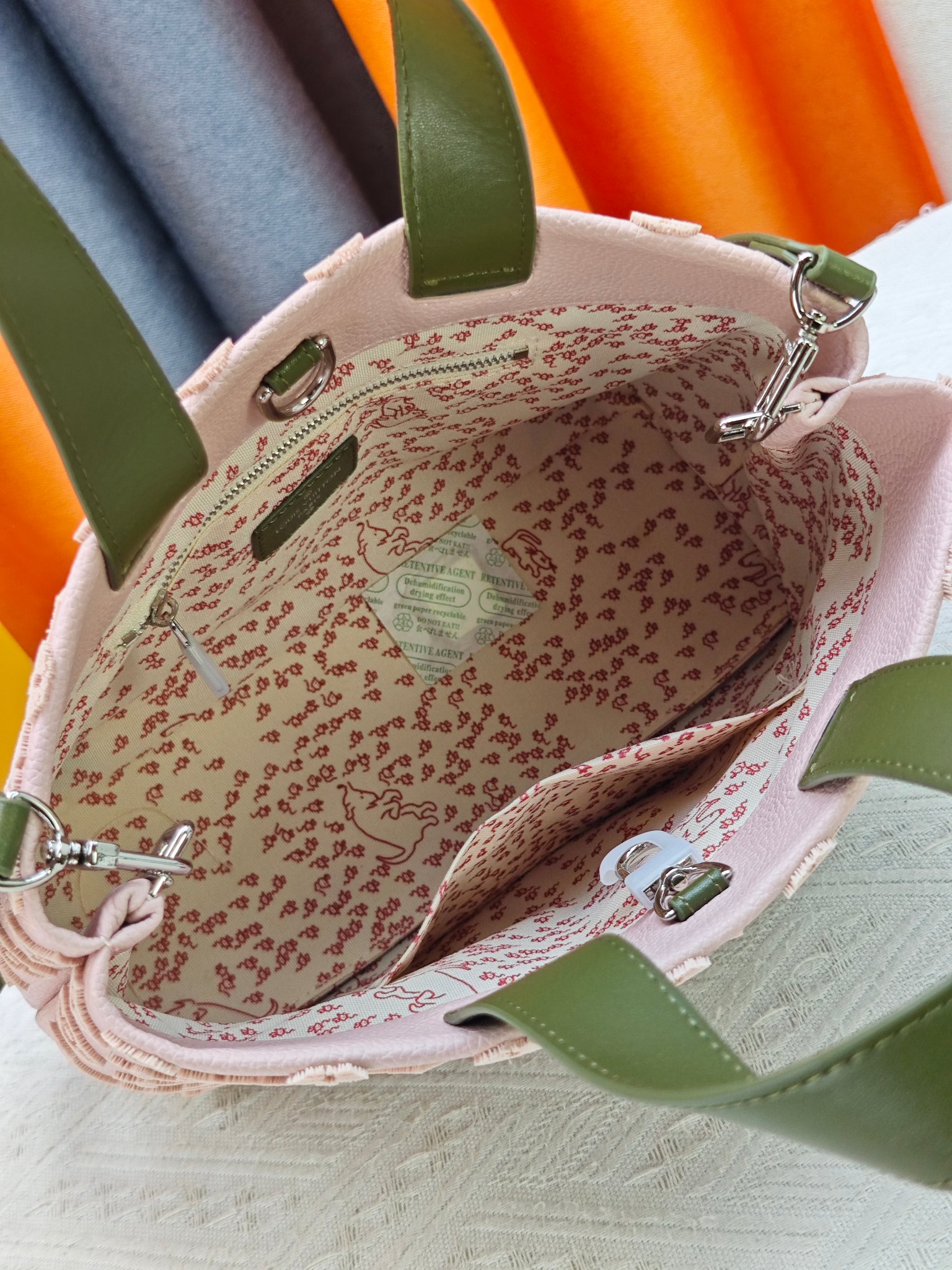 Cheap Louis Vuitton AAA Quality Handbags in 227033, $105 USD- [IB227033] - Replica Louis Vuitton AAA Quality Handbags