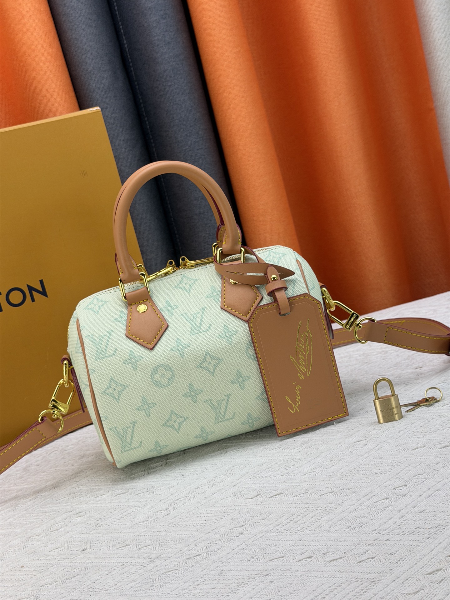 Cheap Louis Vuitton AAA Quality Handbags in 227036, $95 USD- [IB227036] - Replica Louis Vuitton AAA Quality Handbags