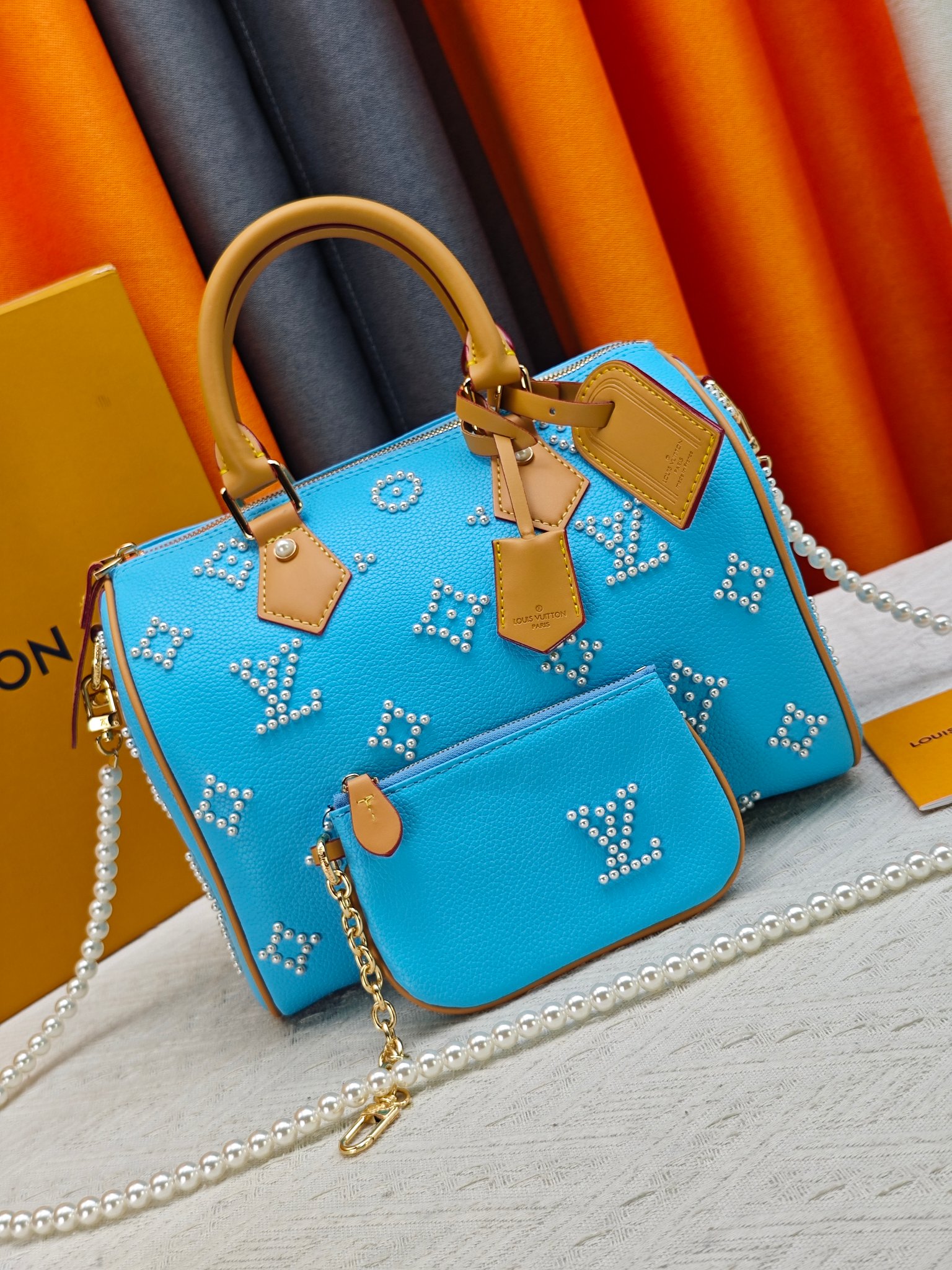 Cheap Louis Vuitton AAA Quality Handbags in 227048, $105 USD- [IB227048] - Replica Louis Vuitton AAA Quality Handbags