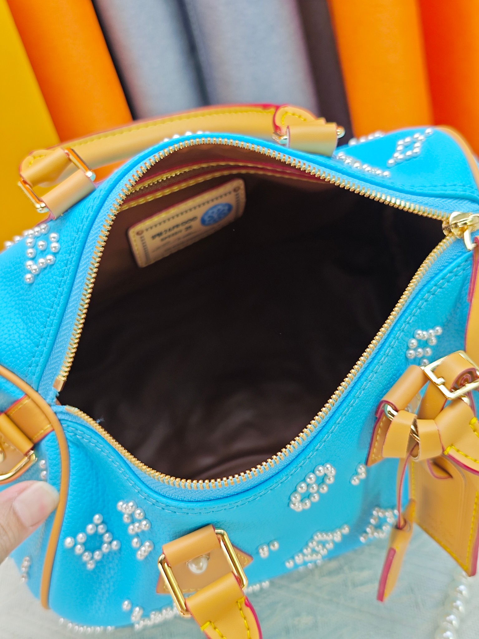 Cheap Louis Vuitton AAA Quality Handbags in 227048, $105 USD- [IB227048] - Replica Louis Vuitton AAA Quality Handbags