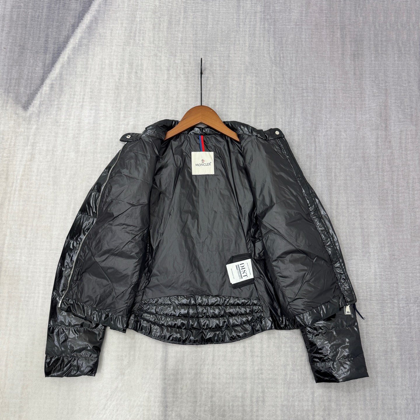 Cheap Moncle Thick Coats For Women in 227120, $130 USD- [IB227120] - Replica Moncle Thick Coats For Women