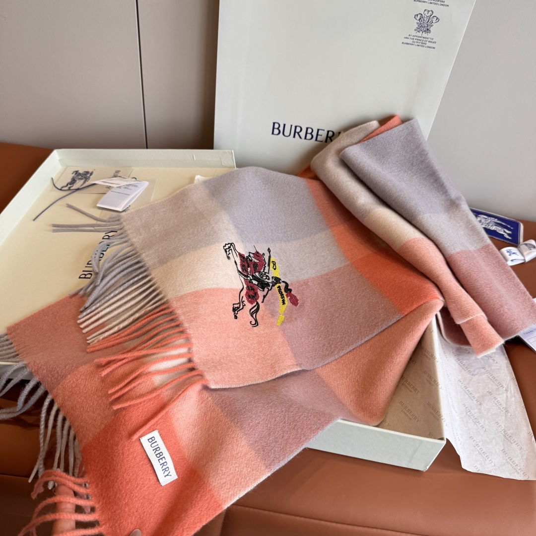 Cheap Burberry Socks in 227130, $55 USD- [IB227130] - Replica Burberry Socks