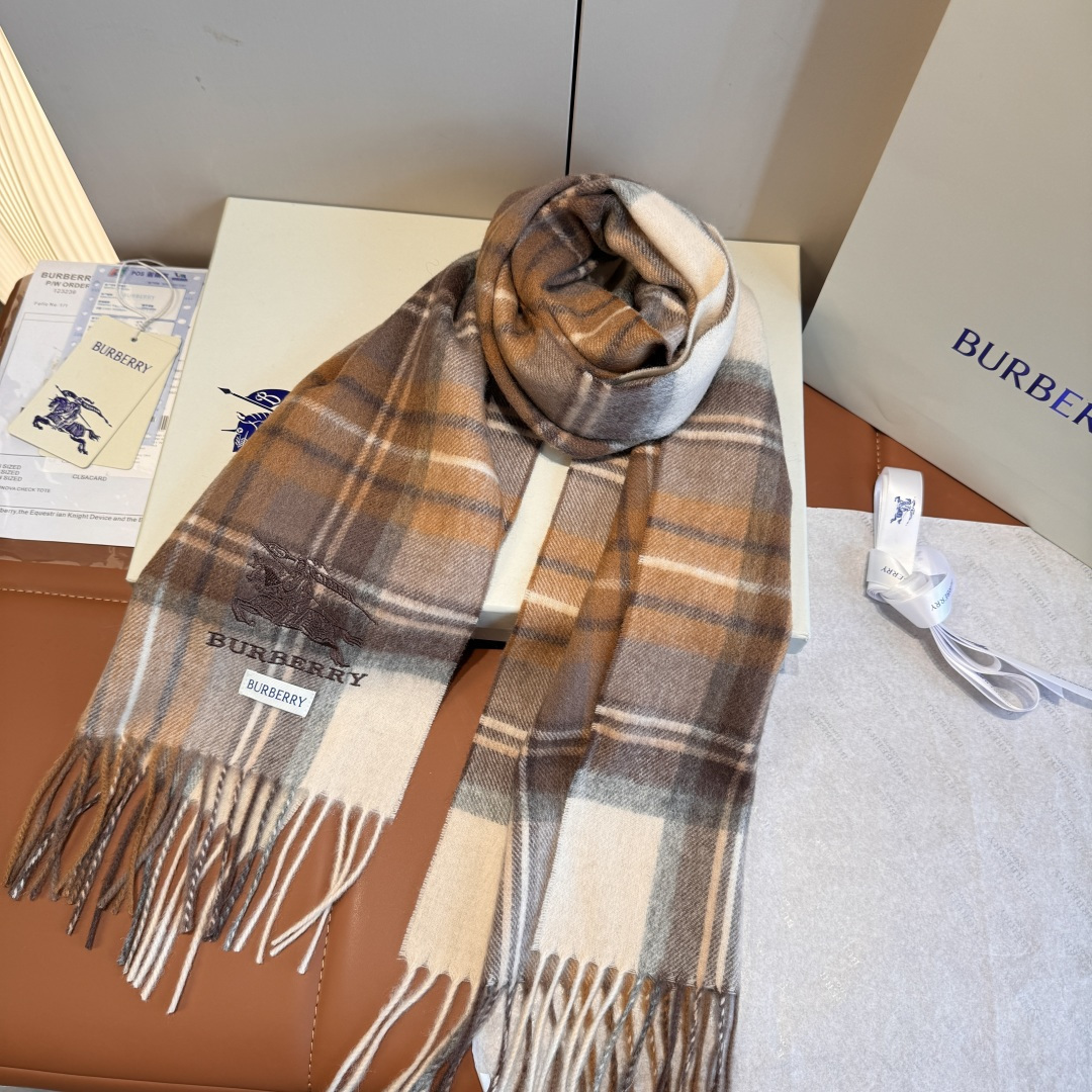 Cheap Burberry Socks in 227133, $55 USD- [IB227133] - Replica Burberry Socks