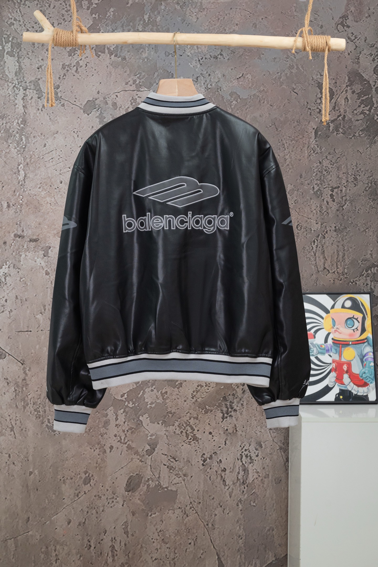 Cheap Balenciaga Jackets for Men in 227183, $75 USD- [IB227183] - Replica Balenciaga Jackets for Men