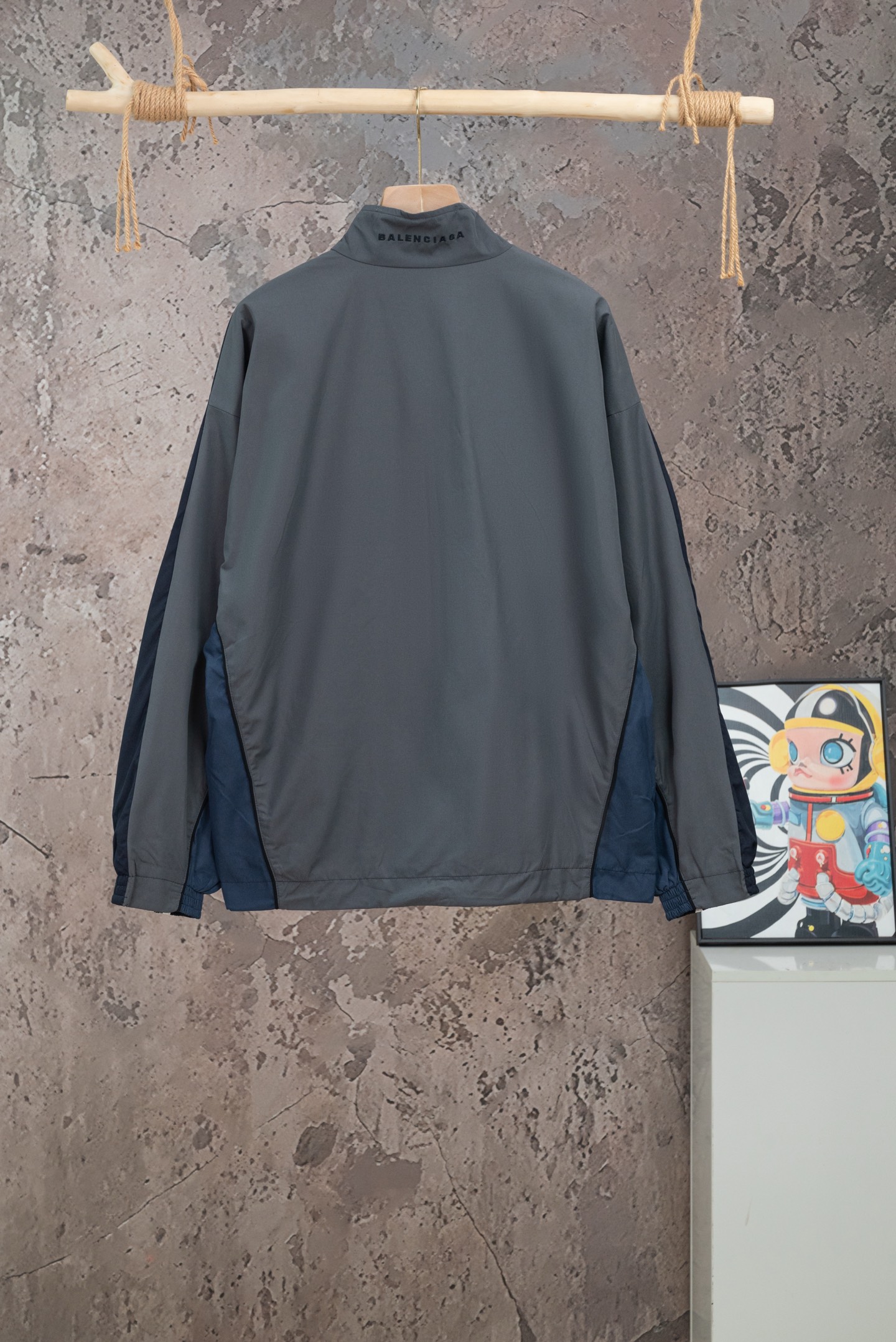 Cheap Balenciaga Jackets for Men in 227197, $70 USD- [IB227197] - Replica Balenciaga Jackets for Men