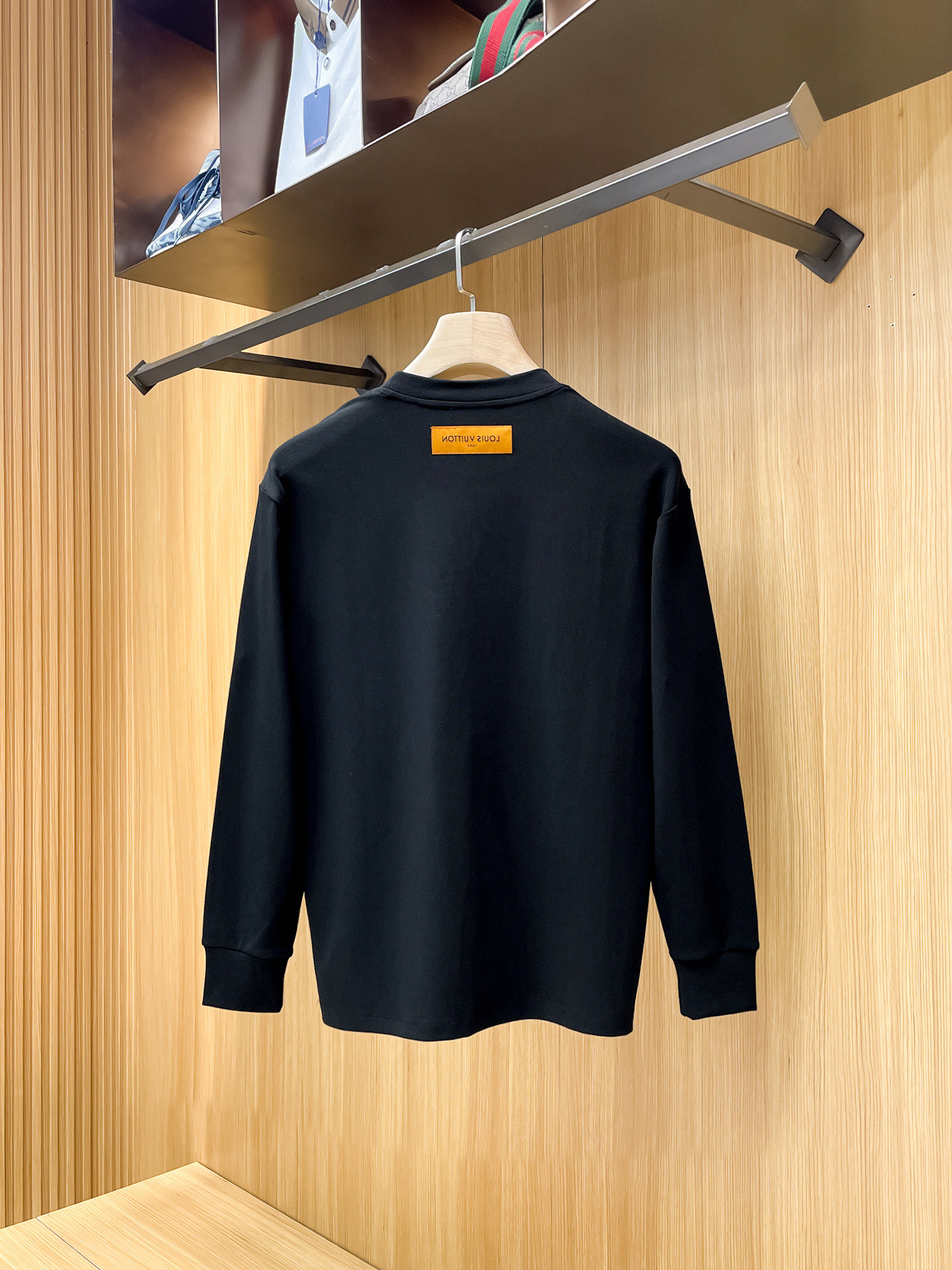 Cheap Louis Vuitton Long-Sleeved T-shirts for Men in 227368, $75 USD- [IB227368] - Replica Louis Vuitton Long-Sleeved T-shirts for Men