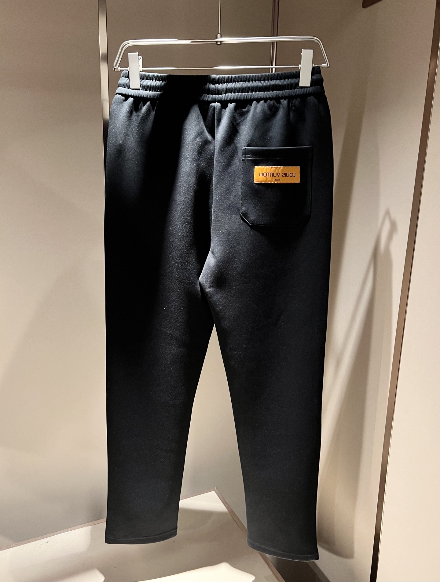 Cheap Louis Vuitton Tracksuits for Men in 227378, $135 USD- [IB227378] - Replica Louis Vuitton Tracksuits for Men