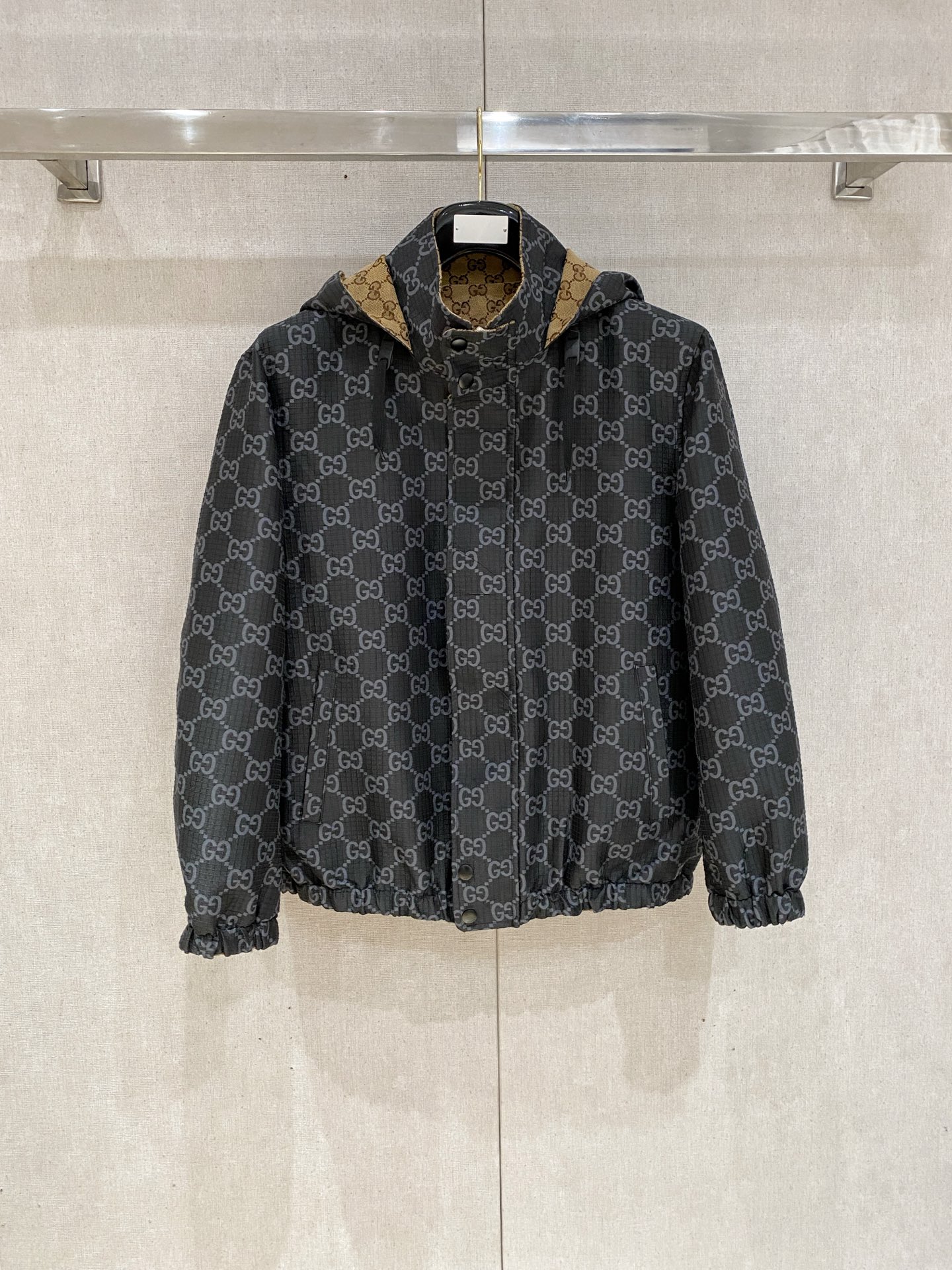 Cheap Gucci Thin Jackets For Men in 227410, $165 USD- [IB227410] - Replica Gucci Thin Jackets For Men