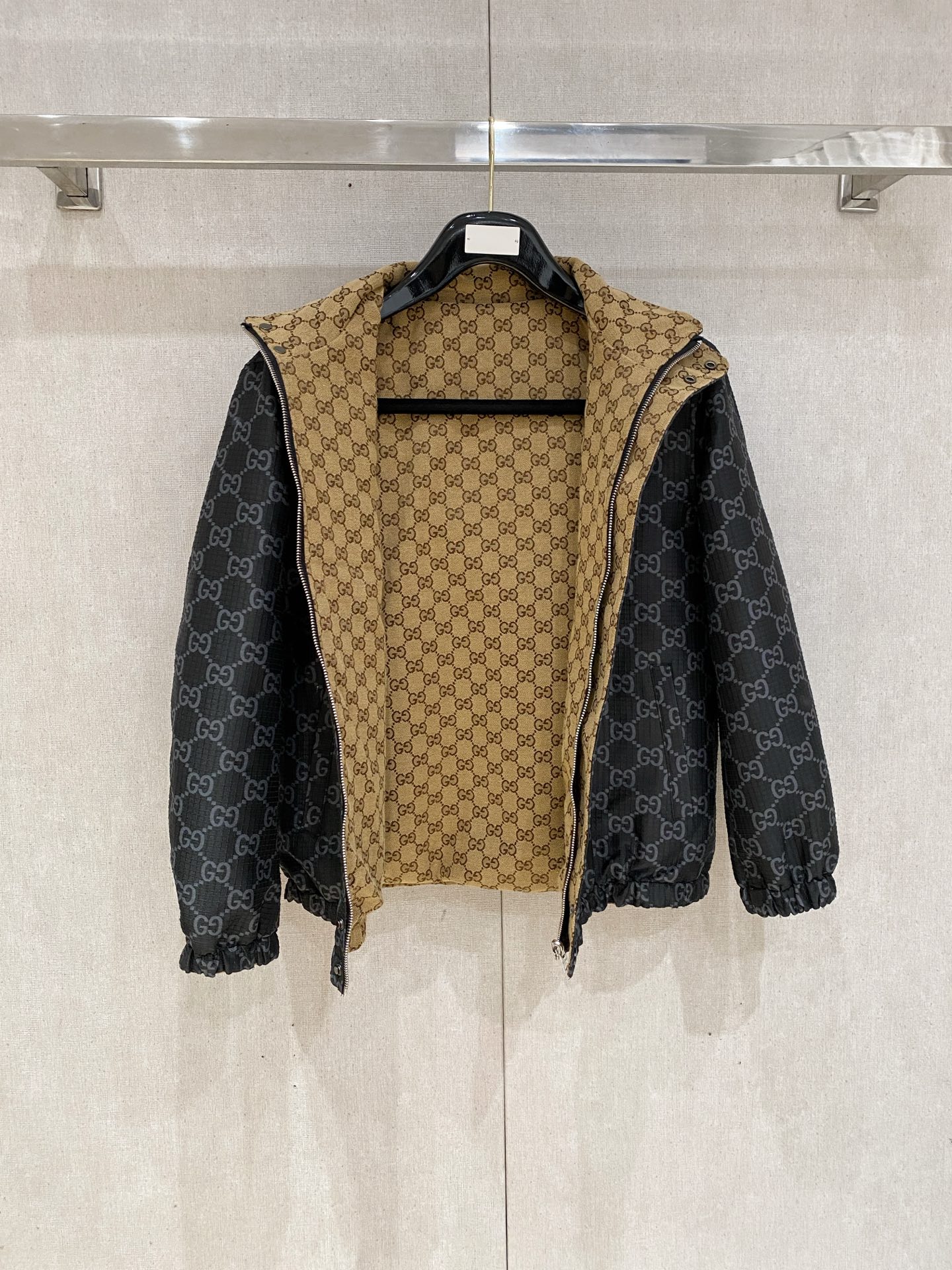Cheap Gucci Thin Jackets For Men in 227410, $165 USD- [IB227410] - Replica Gucci Thin Jackets For Men