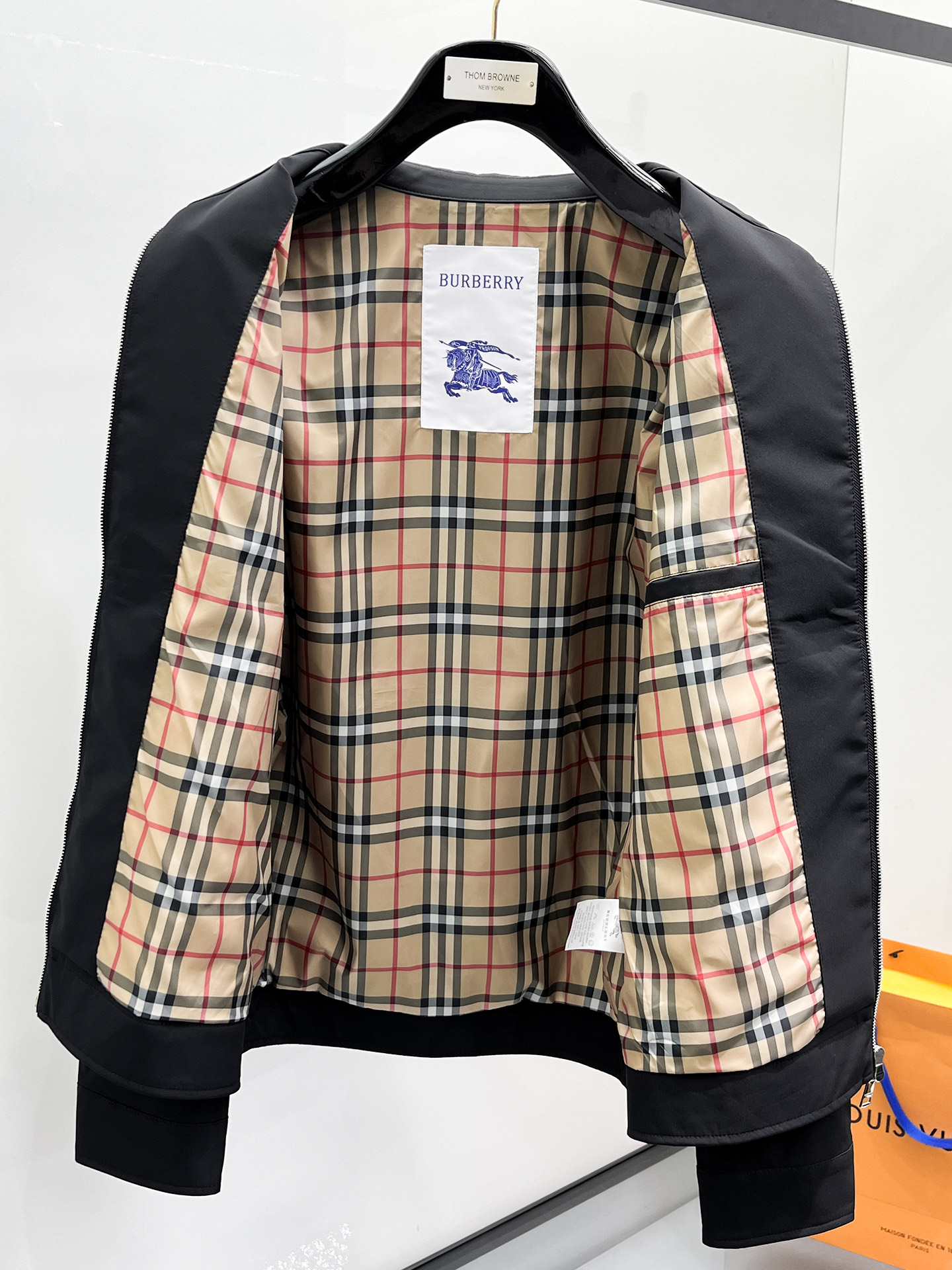 Cheap Buberry Jackets For Men in 227414, $150 USD- [IB227414] - Replica Buberry Jackets For Men