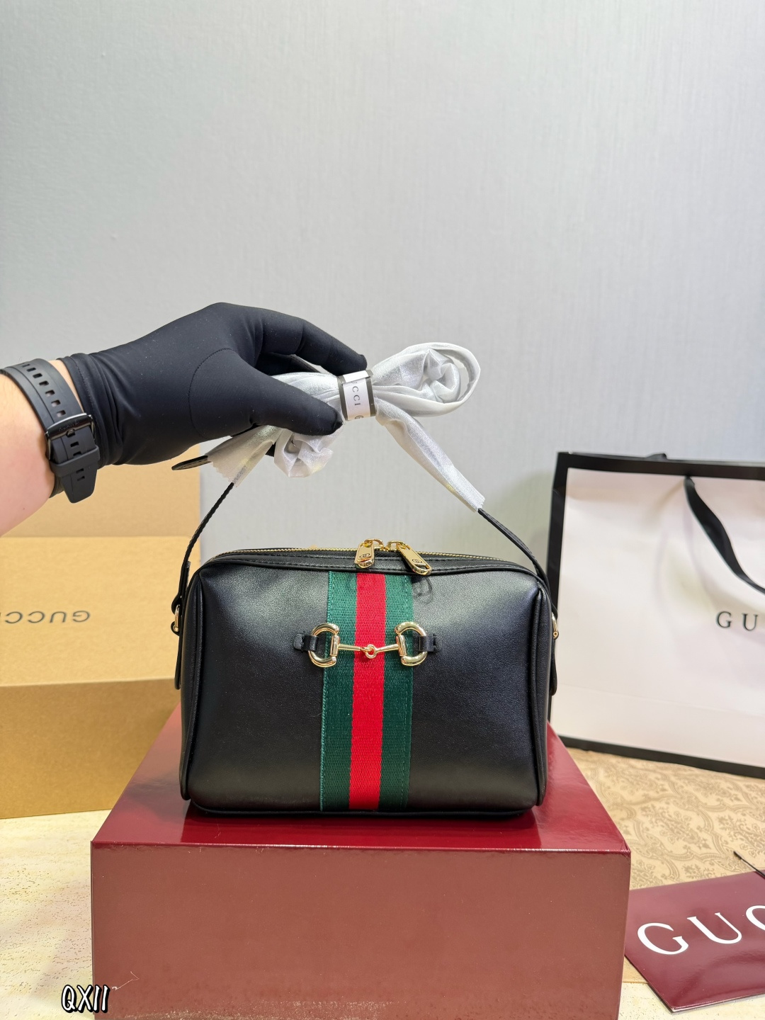 Cheap Gucci AAA Quality Handbags in 227482, $70 USD- [IB227482] - Replica Gucci AAA Quality Handbags