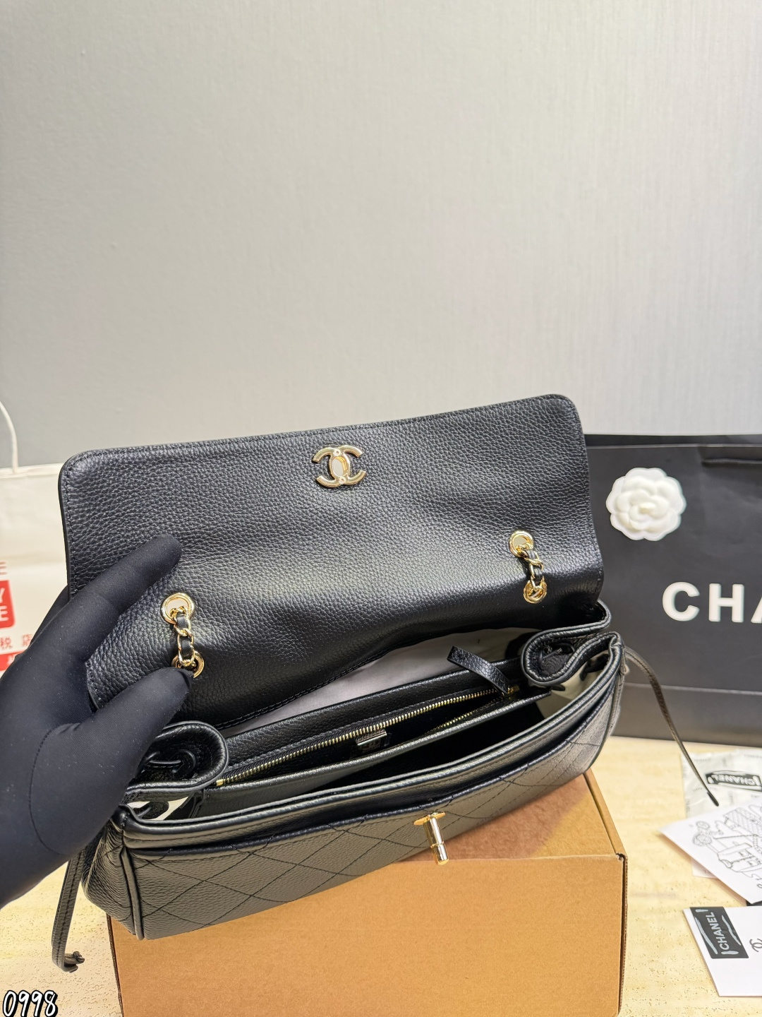 Cheap Chanel AAA quality Handbags in 227487, $120 USD- [IB227487] - Replica Chanel AAA quality Handbags