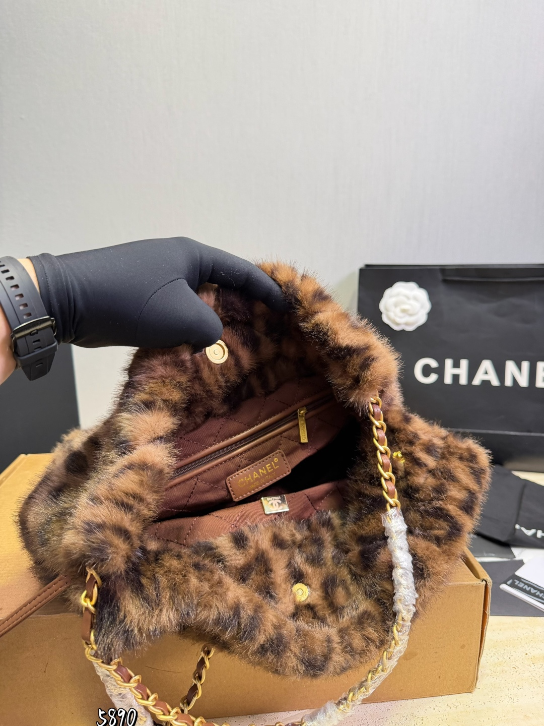 Cheap Chanel AAA quality Handbags in 227492, $85 USD- [IB227492] - Replica Chanel AAA quality Handbags