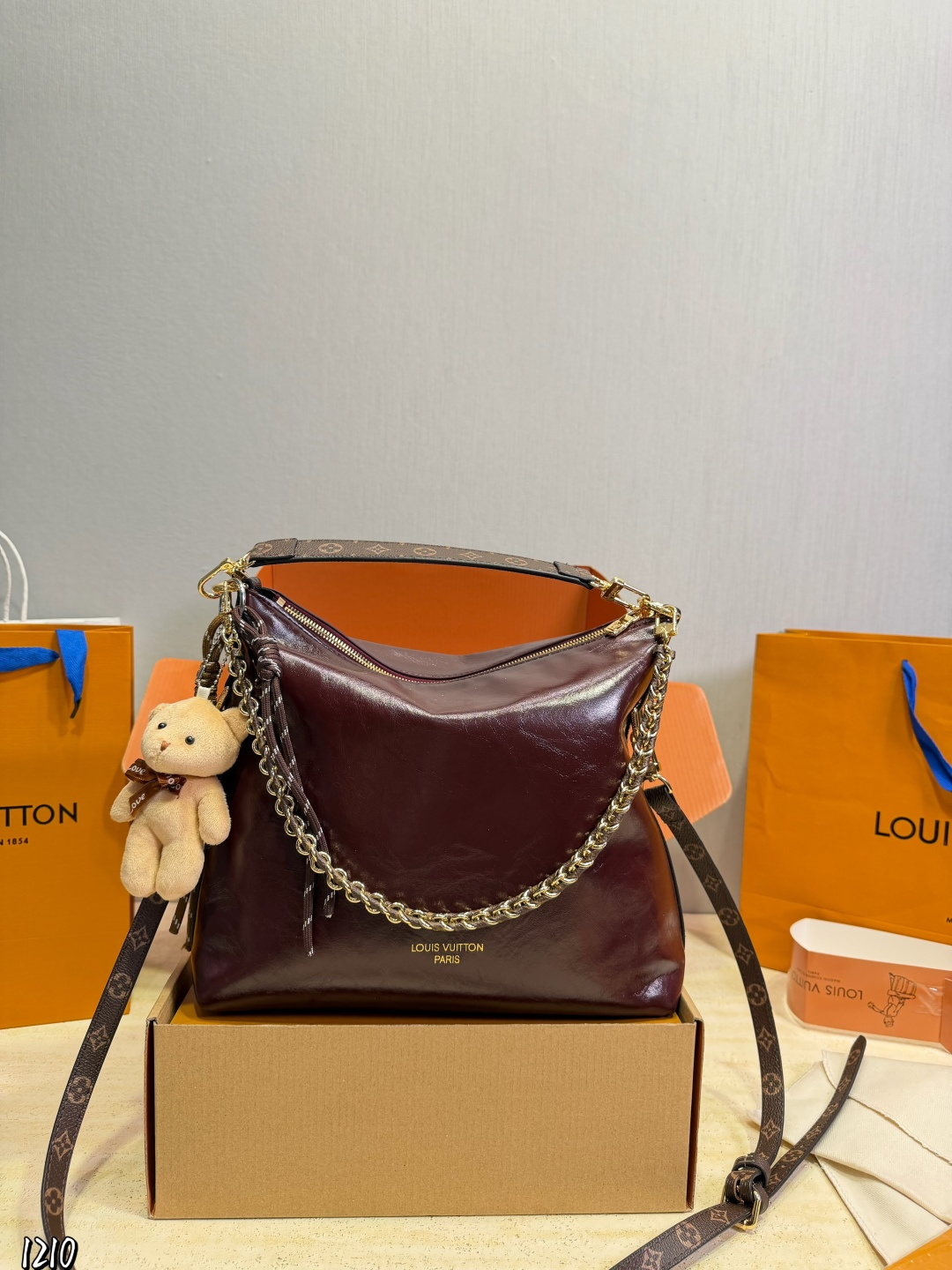 Cheap Louis Vuitton AAA Quality Handbags in 227508, $75 USD- [IB227508] - Replica Louis Vuitton AAA Quality Handbags