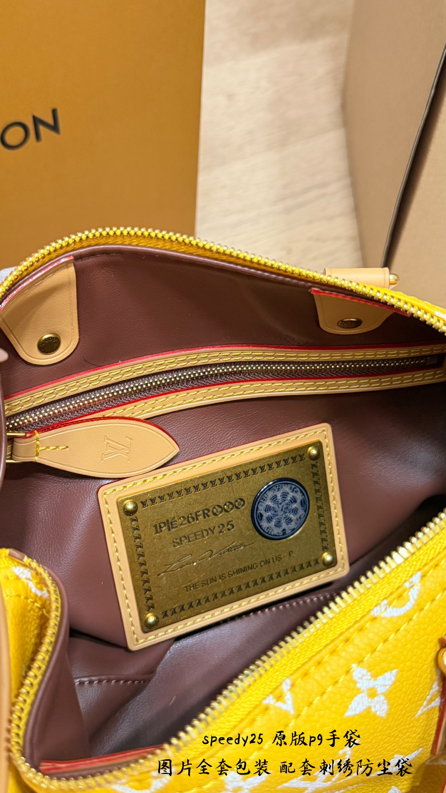 Cheap Louis Vuitton AAA Quality Handbags in 227571, $120 USD- [IB227571] - Replica Louis Vuitton AAA Quality Handbags