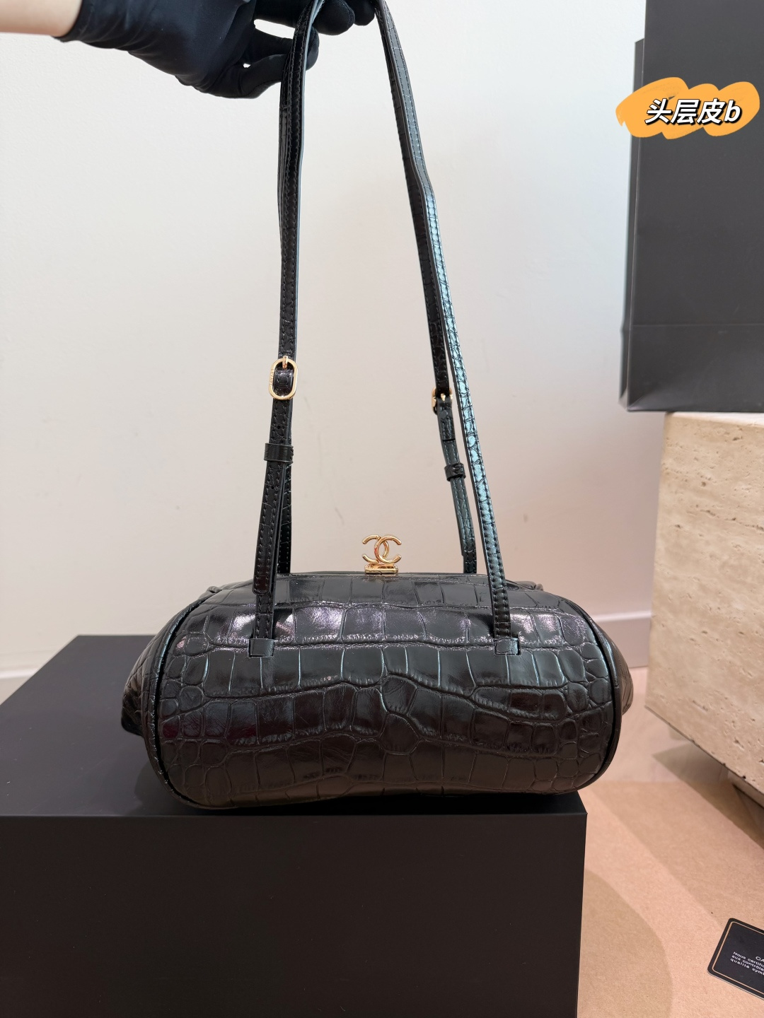 Cheap Chanel AAA quality Handbags in 227584, $120 USD- [IB227584] - Replica Chanel AAA quality Handbags